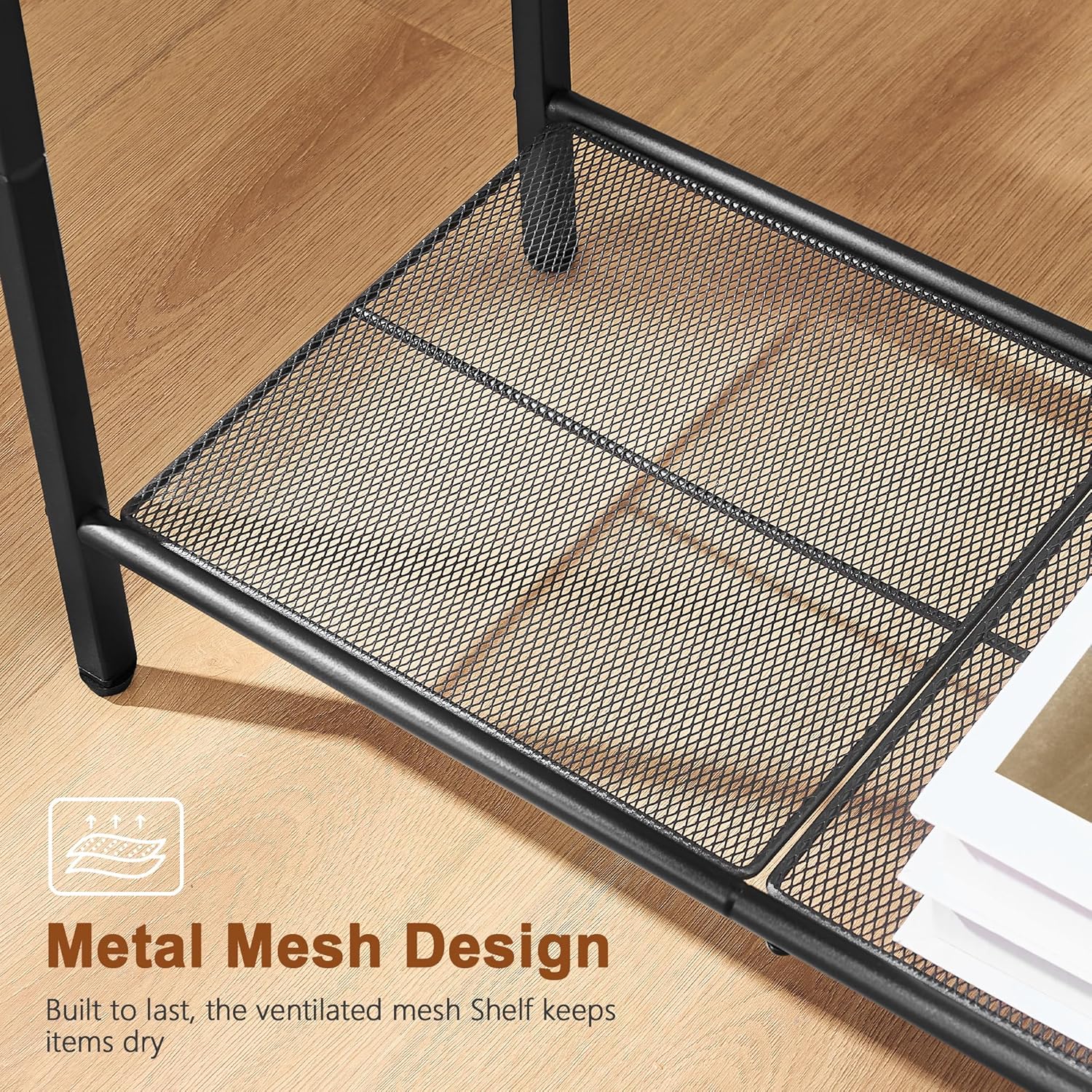 Close-up of the metal mesh design on the lower shelf of the Hoctieon 2-Tier End Table