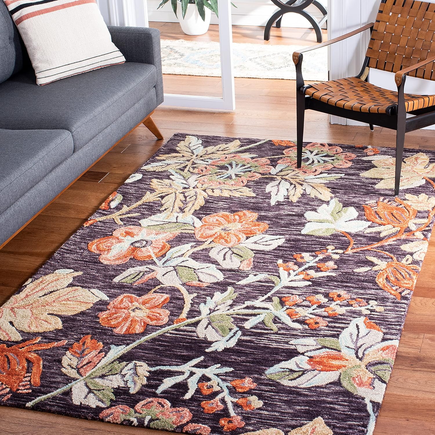 SAFAVIEH Aspen Collection Area Rug - 5' Square, Blue & Orange, Handmade Tassel Wool, Ideal for High Traffic Areas in Living Room, Bedroom (APN133M)