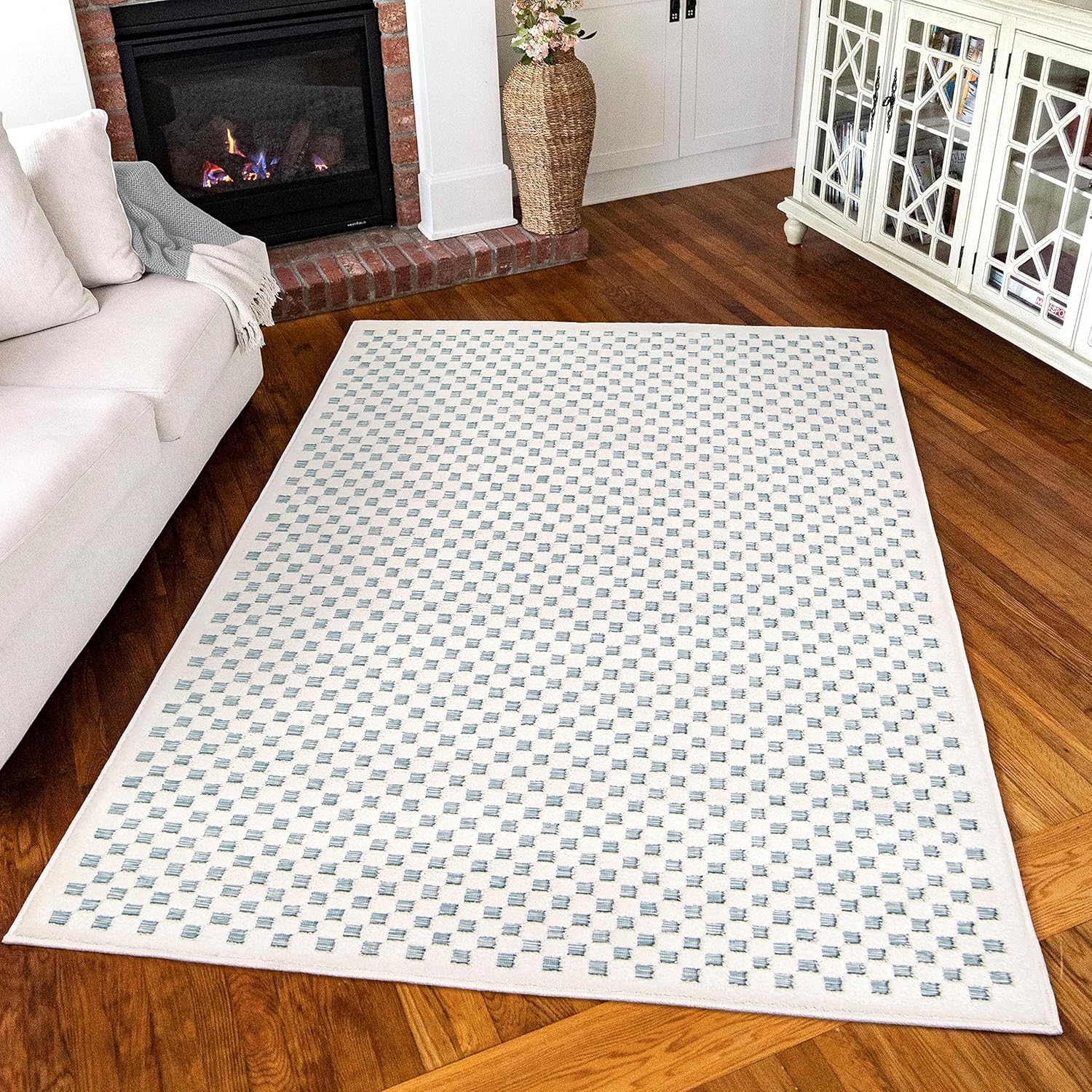 Orian Rugs Simply Southern Cottage Lecompte Rug - 4' X 6' Rectangle in Natural Bluegrass Light Blue, High-Low, Geometric Design, Indoor Outdoor Patio and Home Decor 3'11" x 5'5" (Rectangular) Light Blue