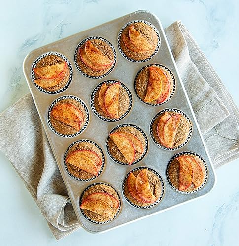 Miniatura 6 de Nordic Ware Baker's Delight Set de 3 piezas + molde comercial de aluminio natural Nordic Ware para muffins, 12 tazas