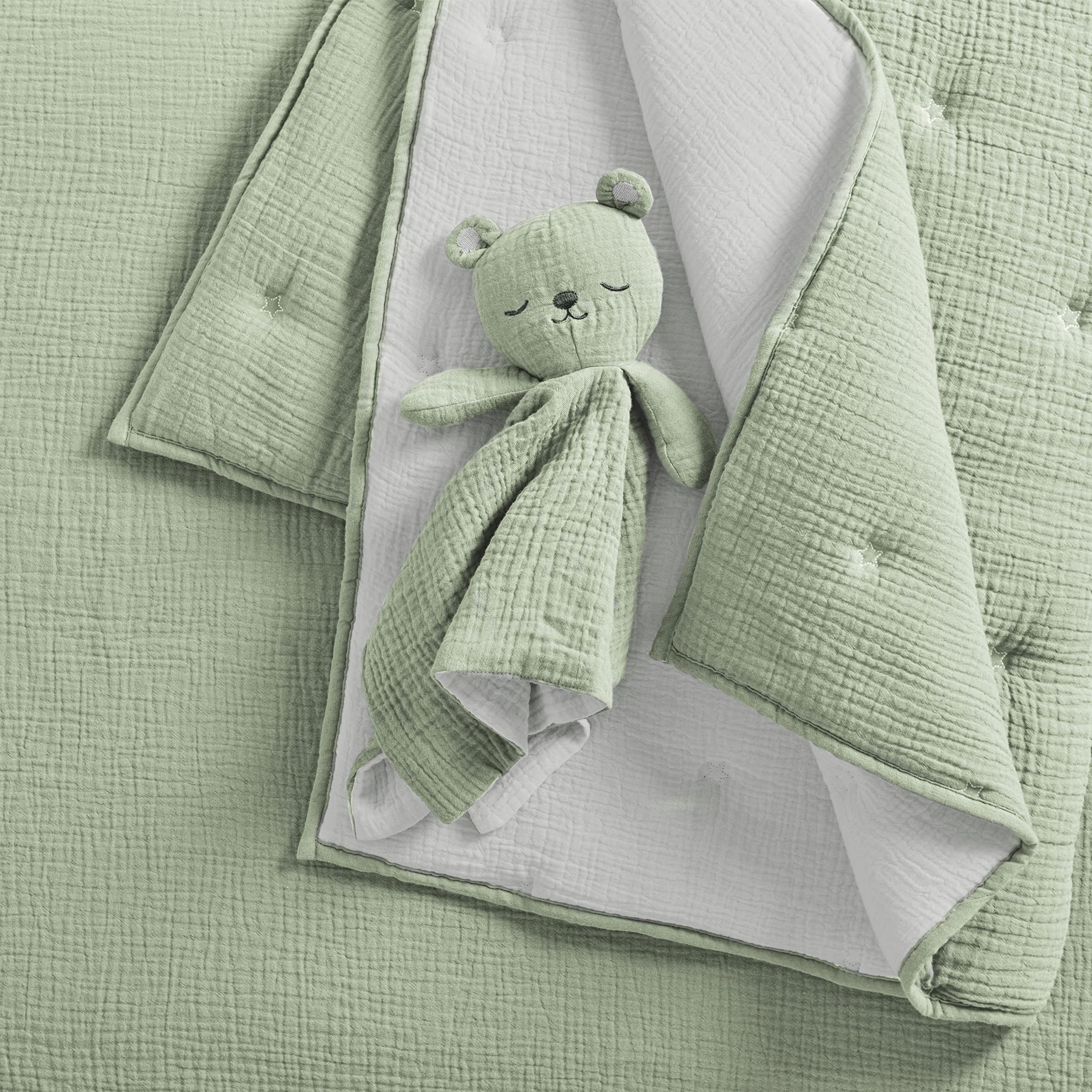 Levtex Baby Zestaw łóżek do łóżeczka dziecięcego w kształcie muślinu - Zestaw do pokoju dziecięcego - Szałwia i białe gwiazdy - Szałwia teksturowany muślin - 5-częściowy zestaw zawiera kołdrę,