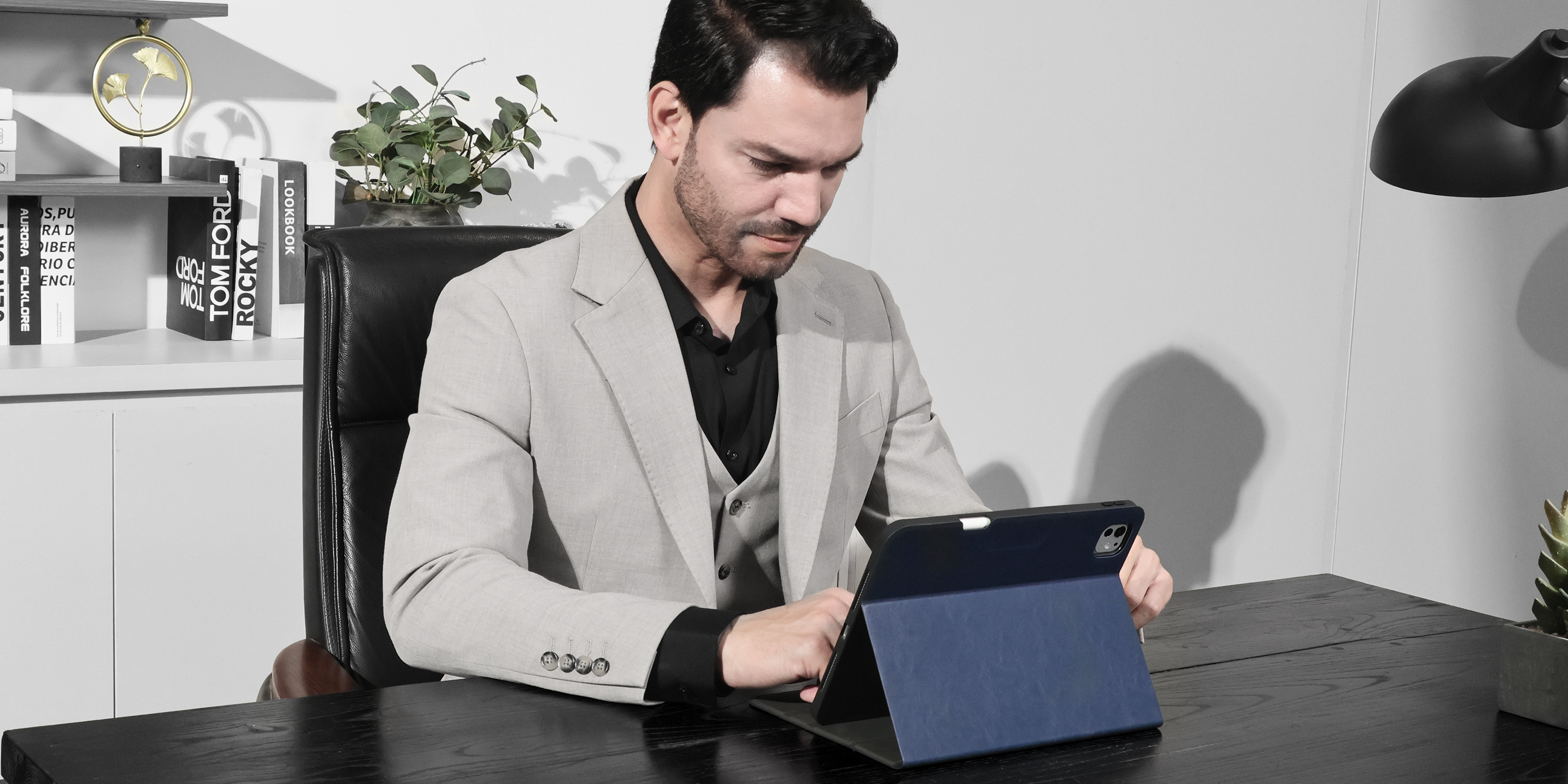 Amazon.com: Antbox for iPad Pro 11 Inch Case M5 2025/M4 2024