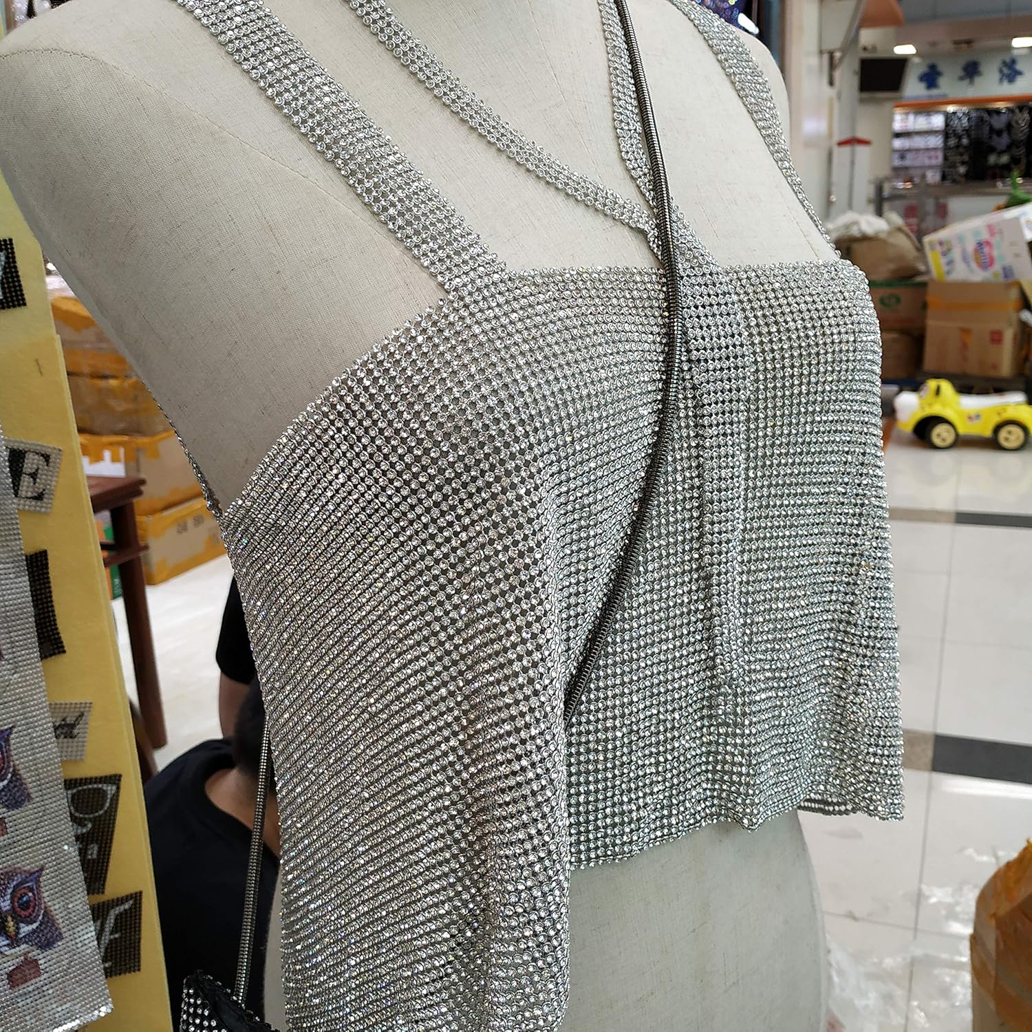 Craft Material Metal Rhinestone mesh Fabric cuttable for Clothing Bag Making Party Decorations (Silver Rhinestone)