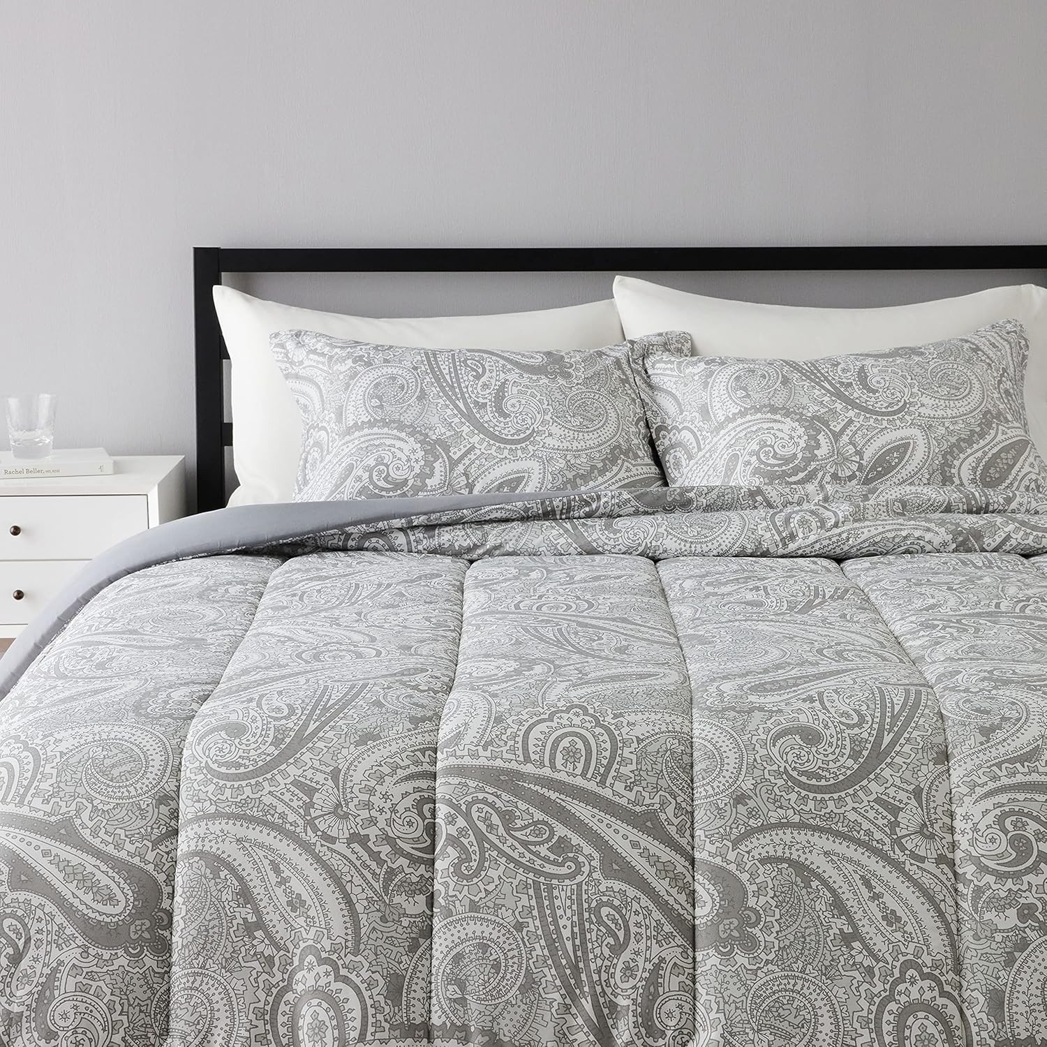 AmazonBasics Comforter Set, Full / Queen, Grey Paisley, Microfiber, UltraSoft Amazon.in Home