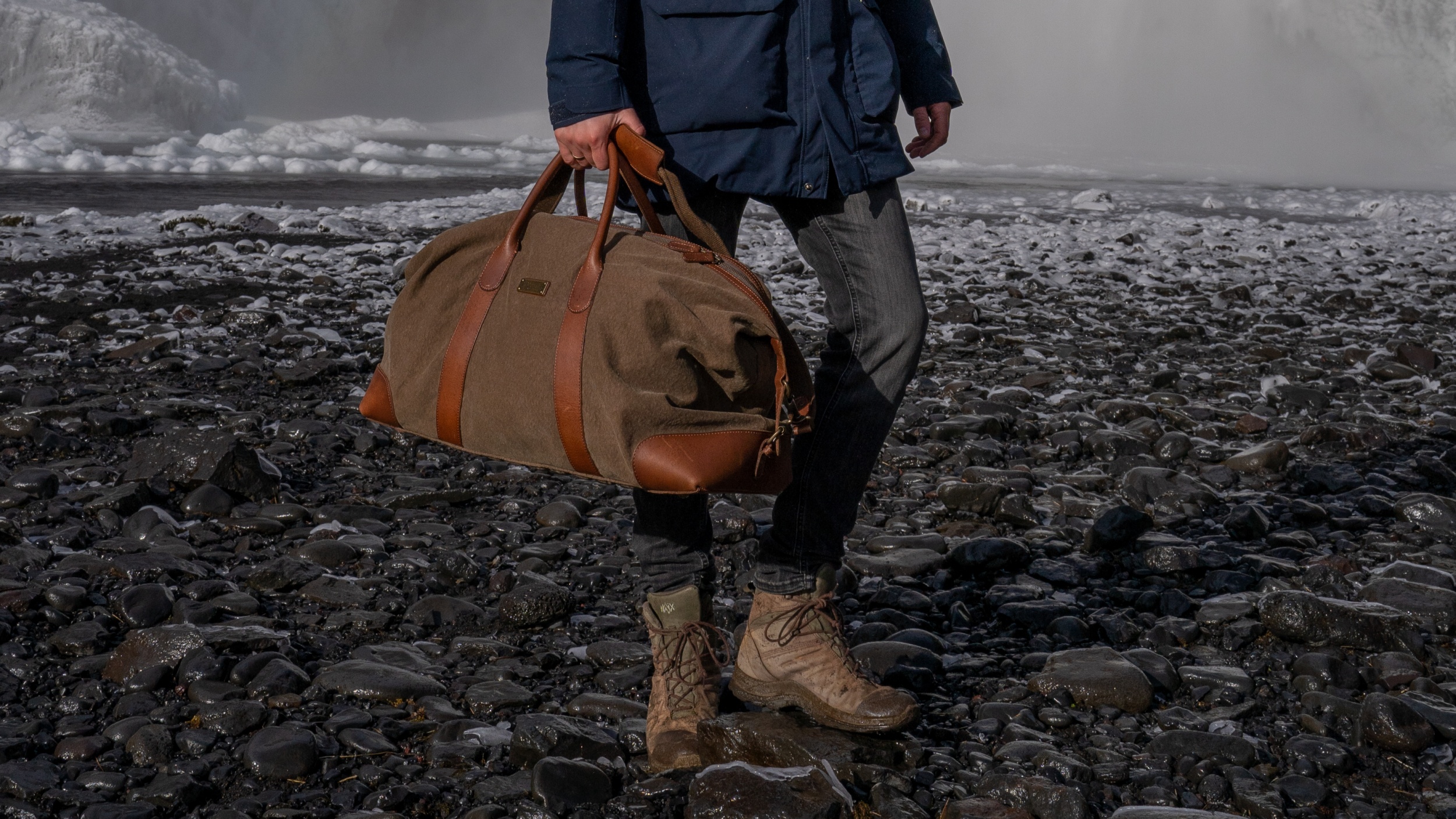 DRAKENSBERG Weekender 'David' - Bolsa De Viaje, Equipaje De Mano Y Bolsa De Gimnasio En Diseño Retro Vintage, Hecho A Mano De Forma Sostenible, Lona, Cuero, Verde Oliva - L