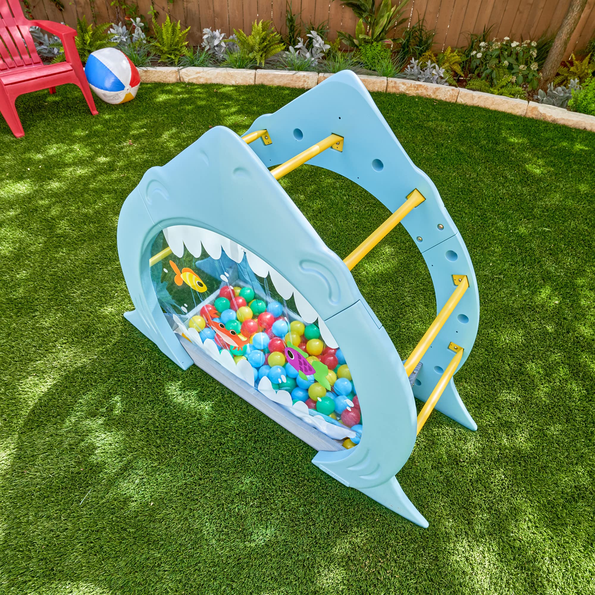 KidKraft Struttura per Arrampicata Shark Escape per Bambini, Giocattoli da Giardino in Legno, Parco Giochi Esterno, 20081