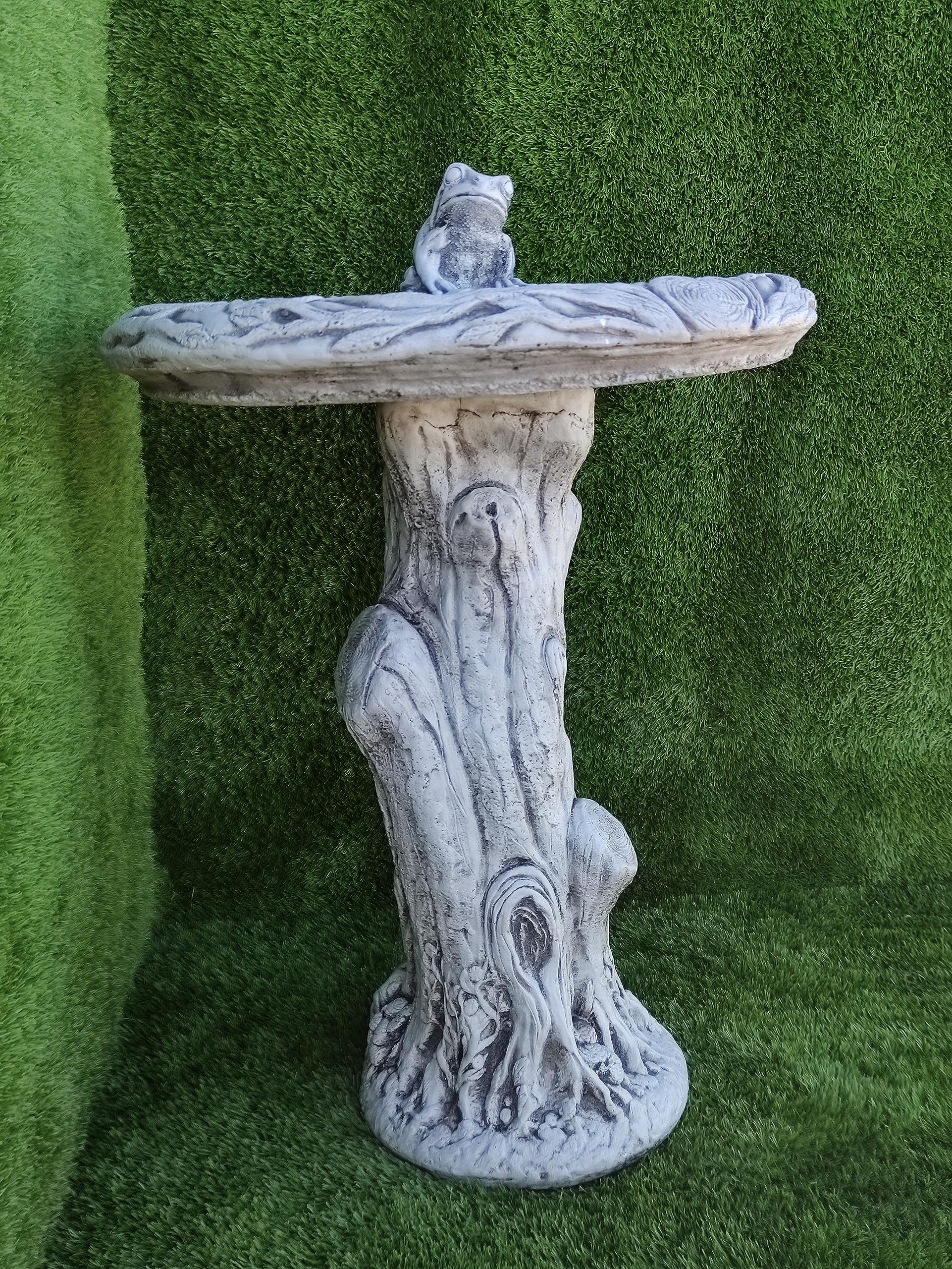 AnaParra Fuente de Jardin Bebedero de pájaros decoración para Exterior con Rana 46x46x66cm. de hormigón Piedra Artificial | Peso 30Kg.