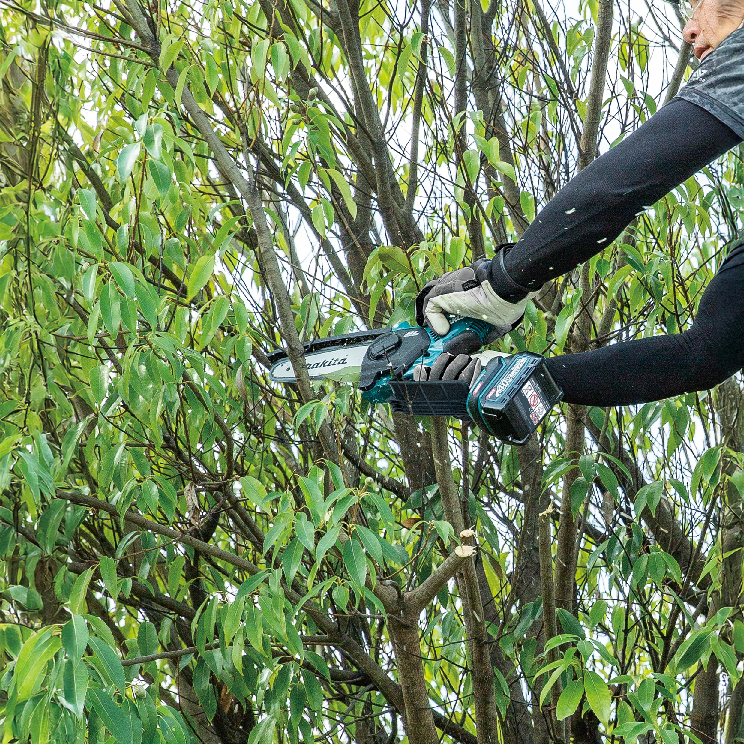 Makita UC029GZ Motosierra a pilas Longitud de la espada 150 mm