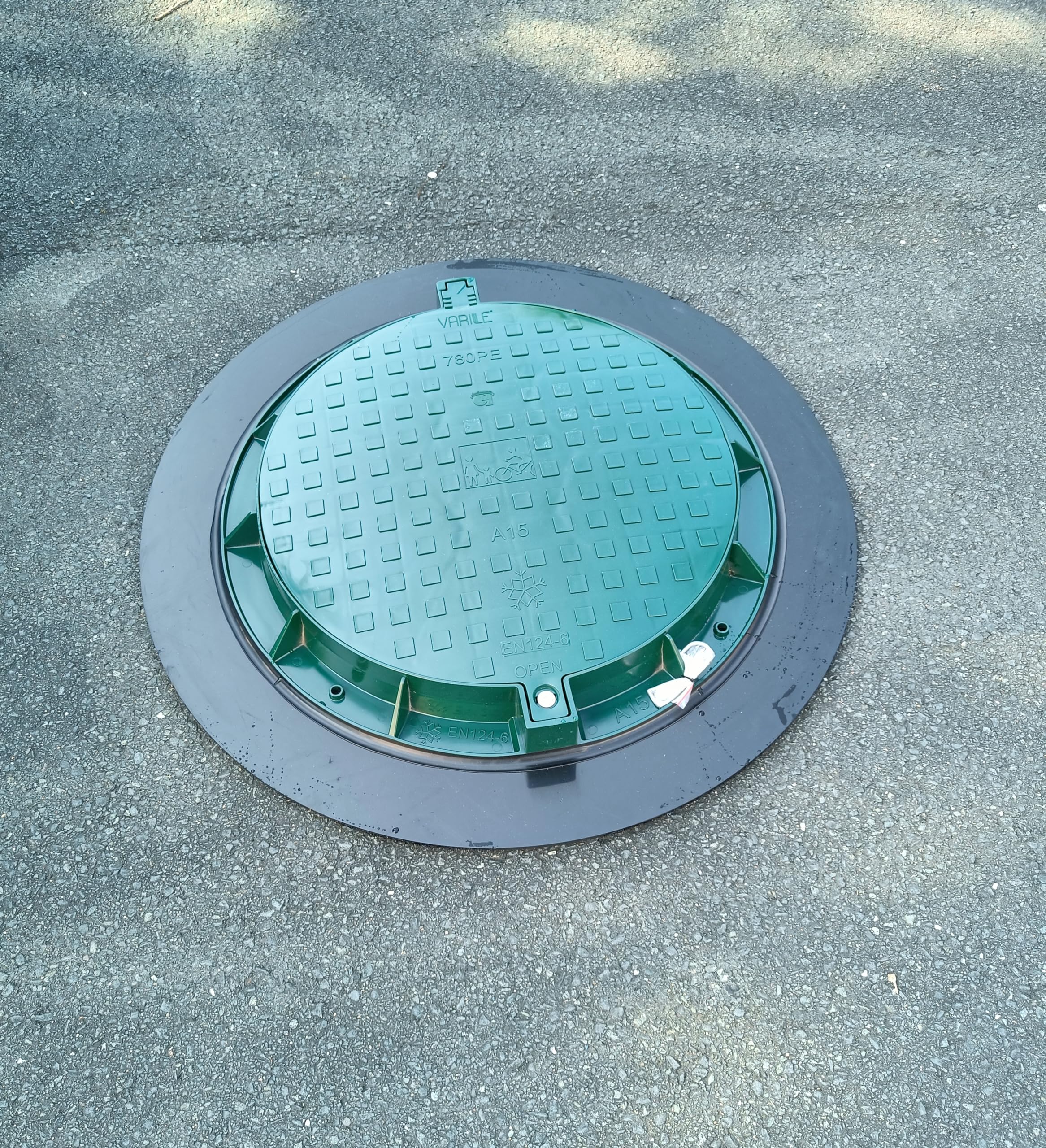 Varile Couvercle de Regard XXL 1000 mm en Plastique I Couvercle Universel I Couvercle de citerne (Vert)