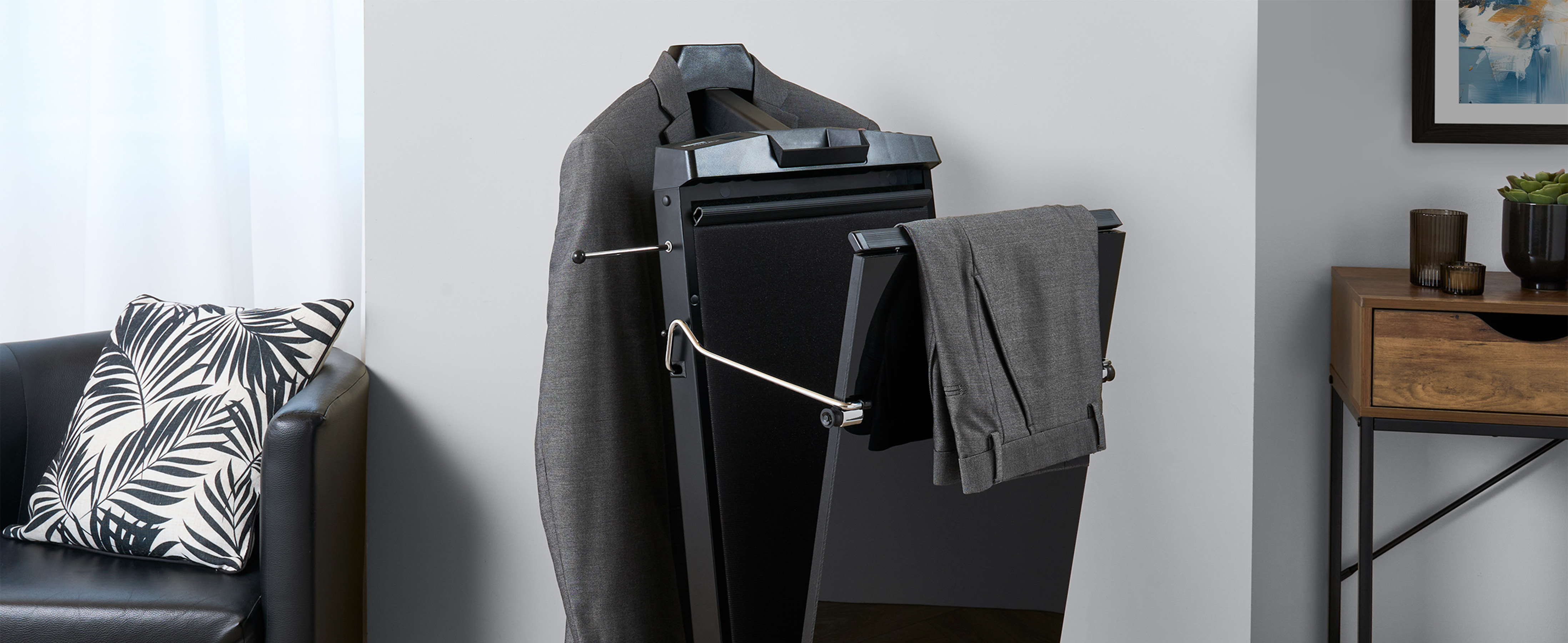Corby Executive Black Trouser Press, High Gloss Finish : Corby