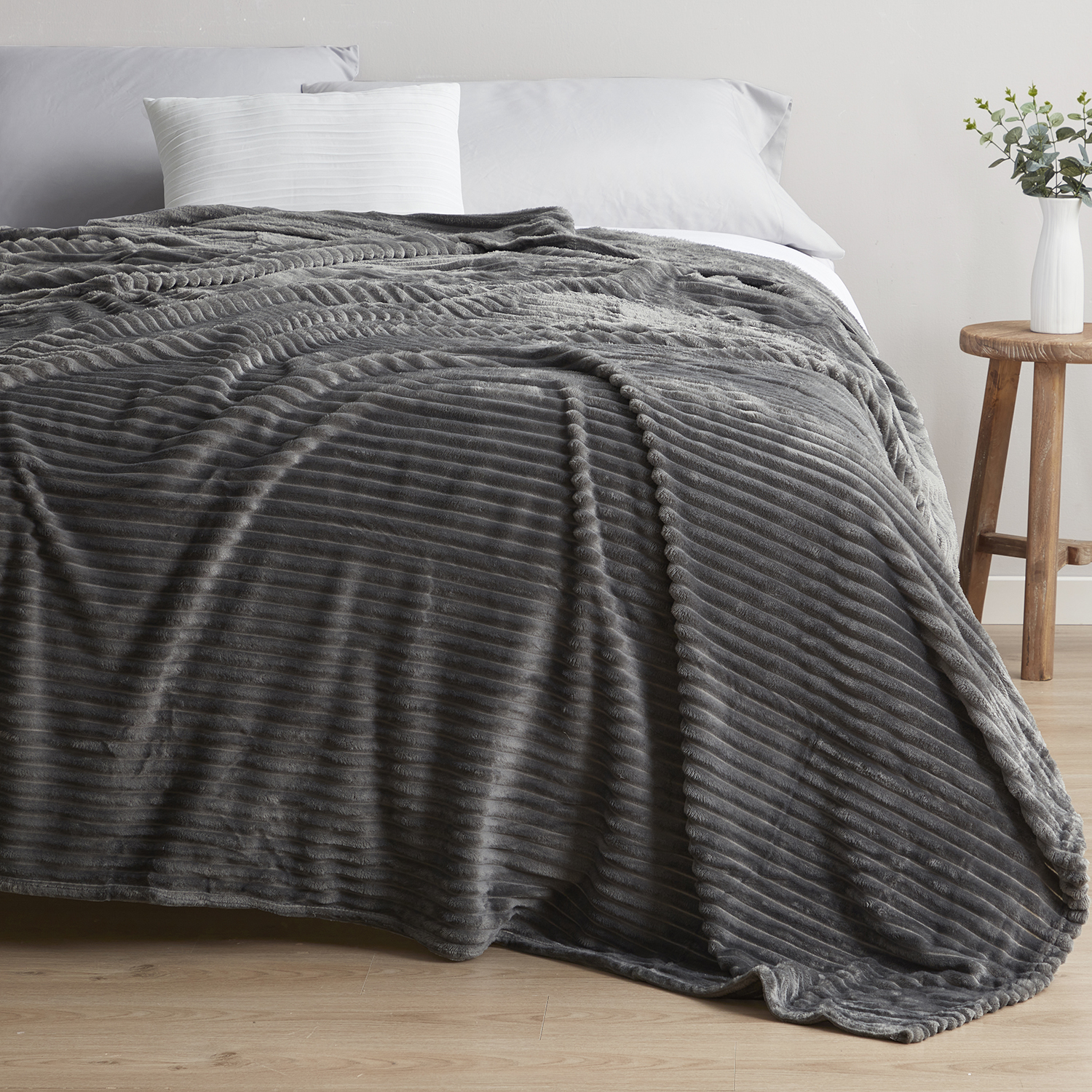 毛布 WDS X NESTWELL (BLANKET) BEECH / GREY Amazon.com: Nestl Grey Throw Blanket for Couch - Cozy Warm Fuzzy