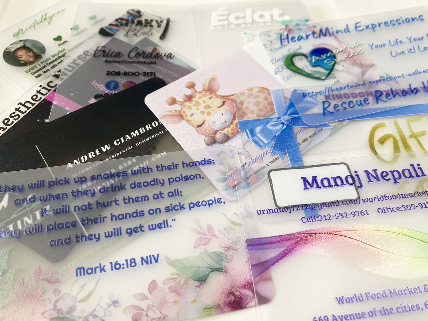 Amazon.com : Custom Frosted Translucent PVC Business Cards, High-definition Printing  Business Cards, Personalized Waterproof Calling Card, Plastic Business Card  with QR Code, Logo, Text, Image (100) : Office Products