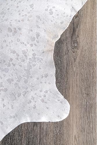 Miniatura 3 de NuLOOM Alfombra de piel de vaca Dorian hecha a mano, 5 x 7 pies, color beige metálico