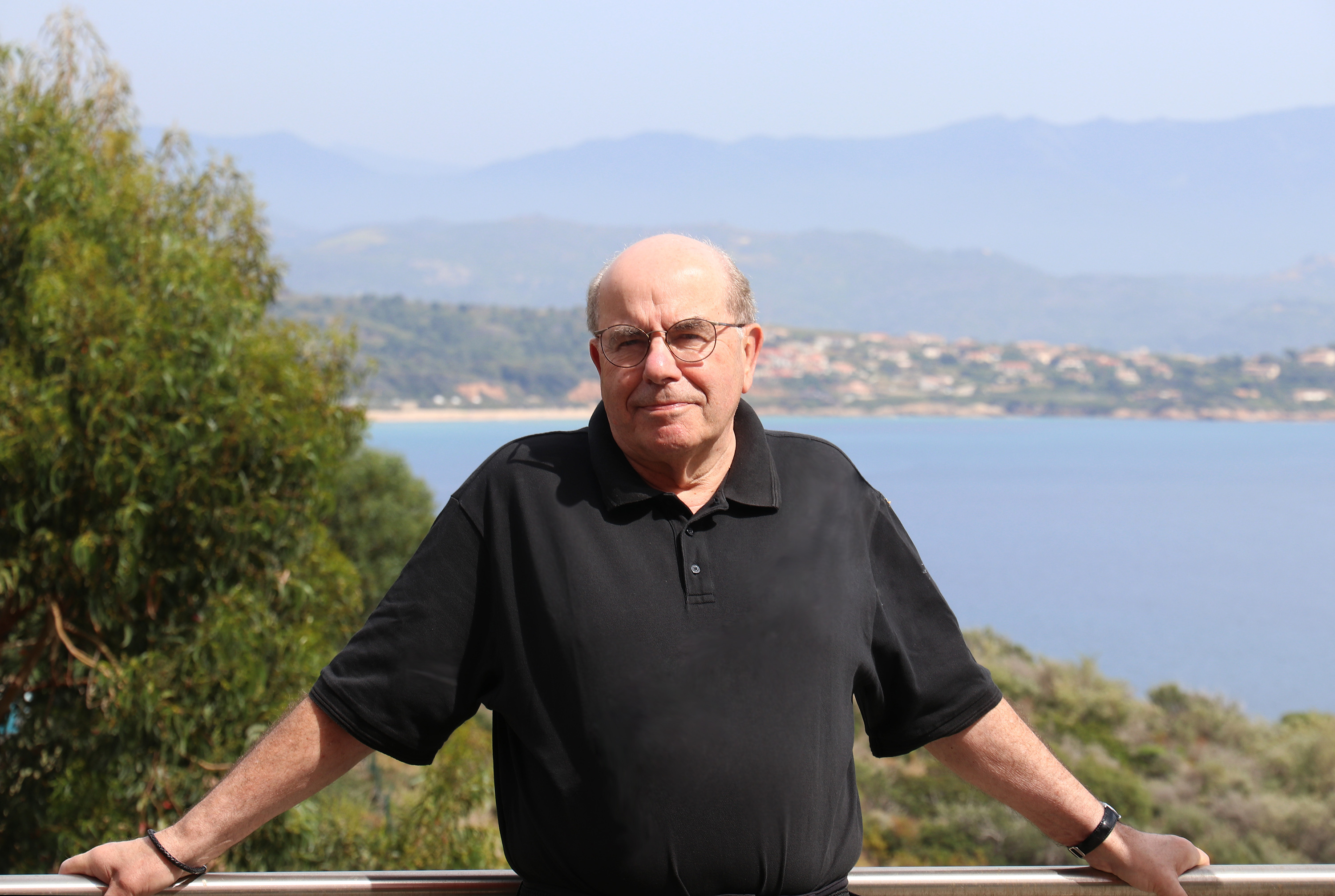 Alain Piallat books, biography, latest update