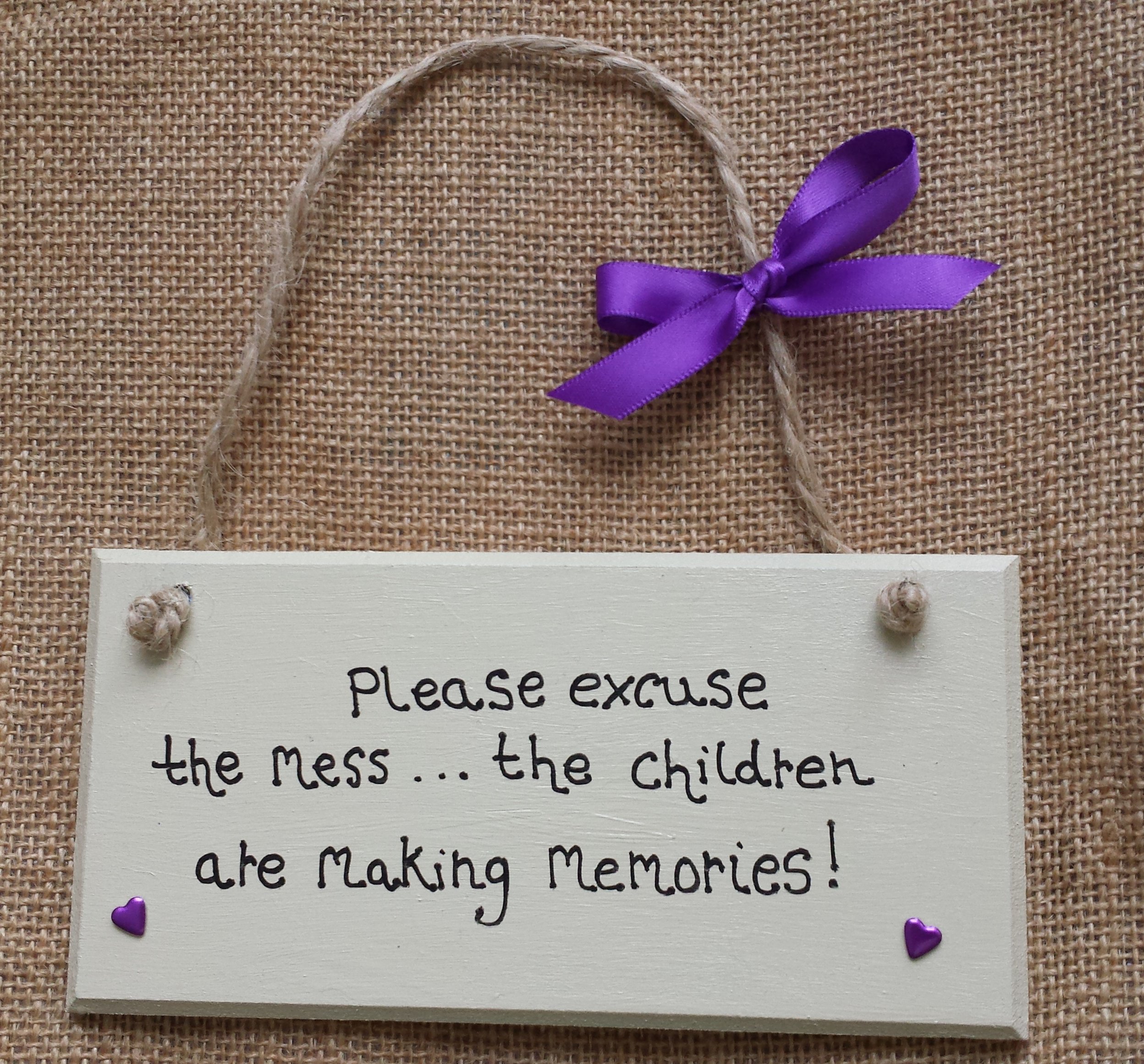 Madeat94 Handmade Wooden Plaque Gift 'Please Excuse The Mess Children Making Memories'