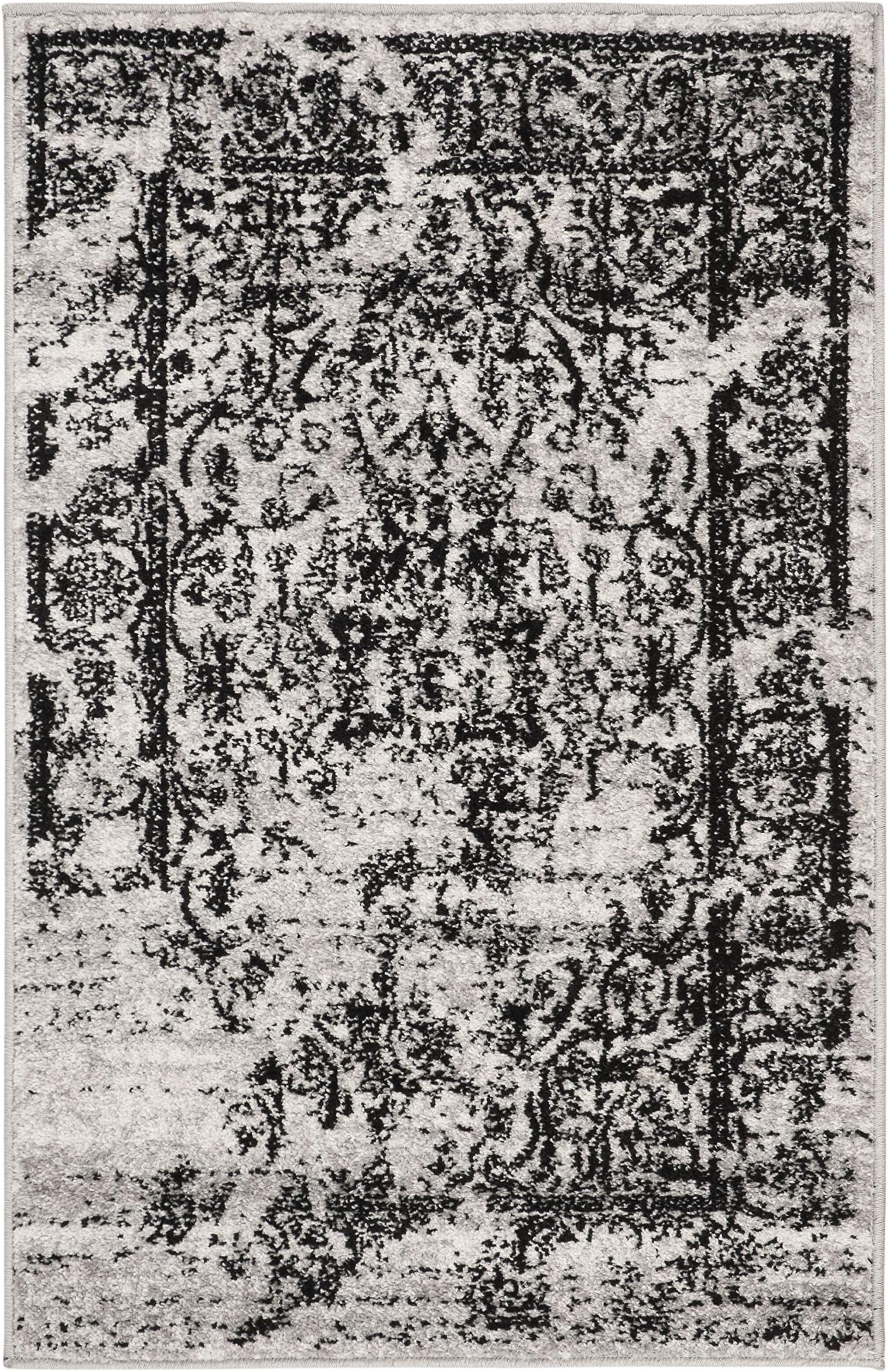 SAFAVIEH Adirondack Collection ADR101A Oriental Distressed Non-Shedding Living Room Bedroom Accent Rug, 2'6" x 4', Silver / Black