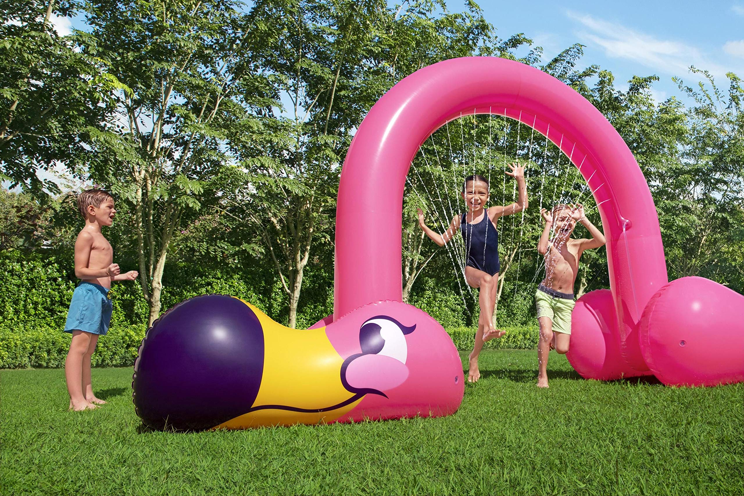 Bestway 1052382Xxx21 11'2" X 43" X 6'4"/3.40M X 1.10M X 1.93M Jumbo Flamingo Sprinkler