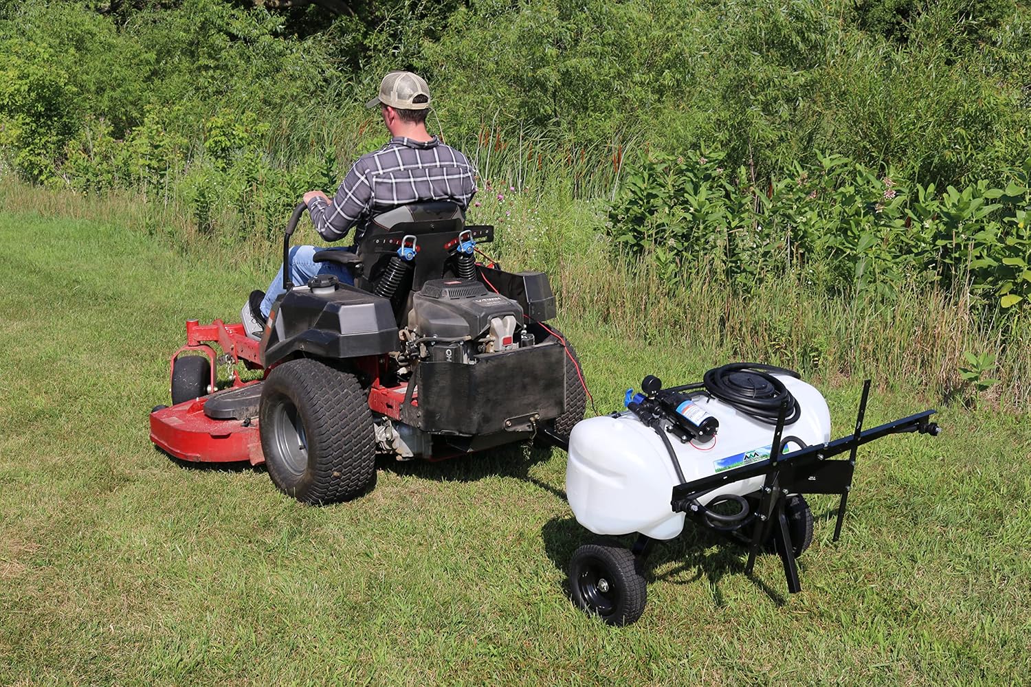 Master Mfg Dual Nozzle Broadcast Spray Boom Kit - 7' Swath, Deflector Nozzles