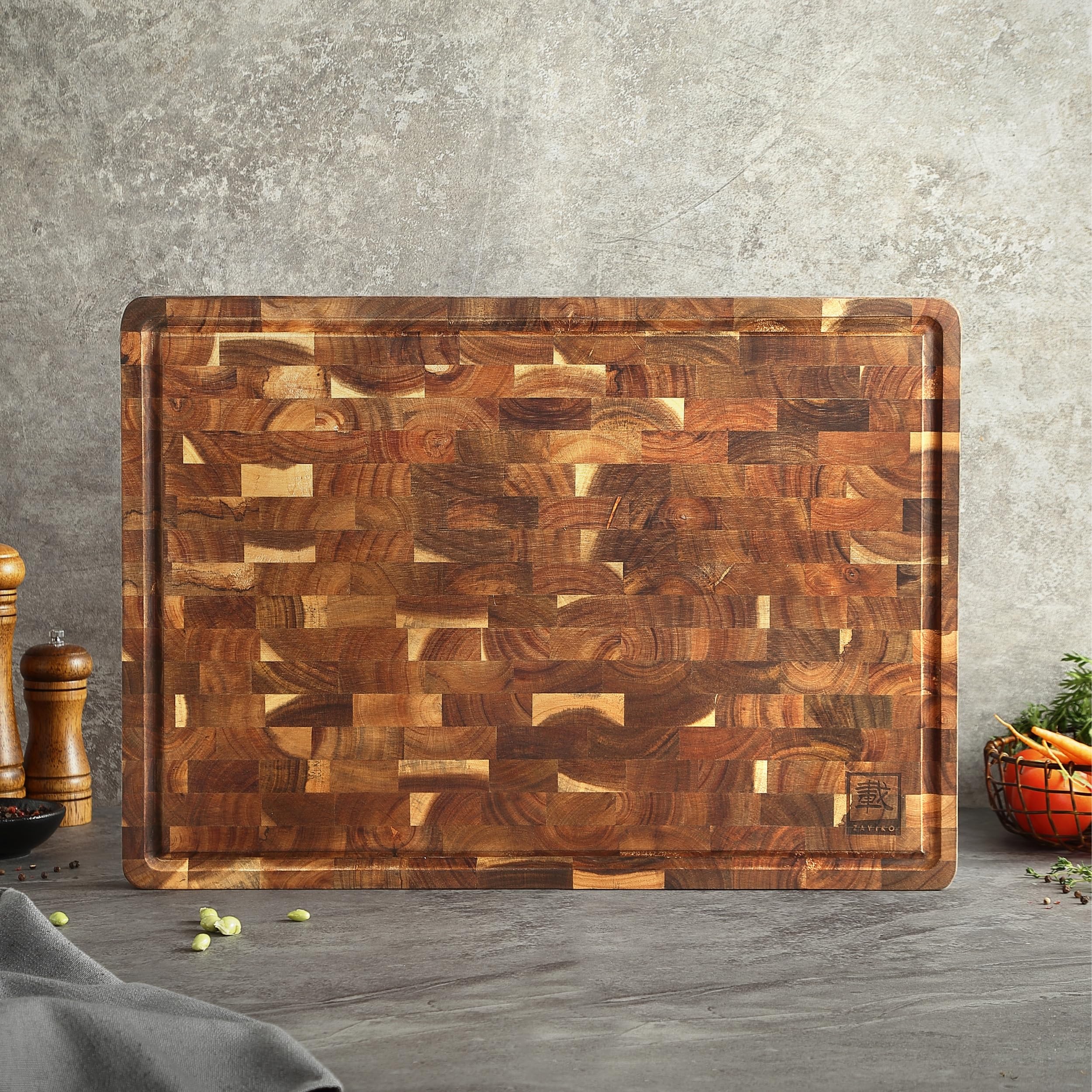 OLEIO Stirnholz Schneidebrett Holz aus Akazie, 53x38x3cm – Holzbrett Küche | Massives Holzschneidebrett aus Hirnholz mit Saftrille, Silikonfüßen & Griffmulden – zum Schneiden, Tranchieren & Servieren