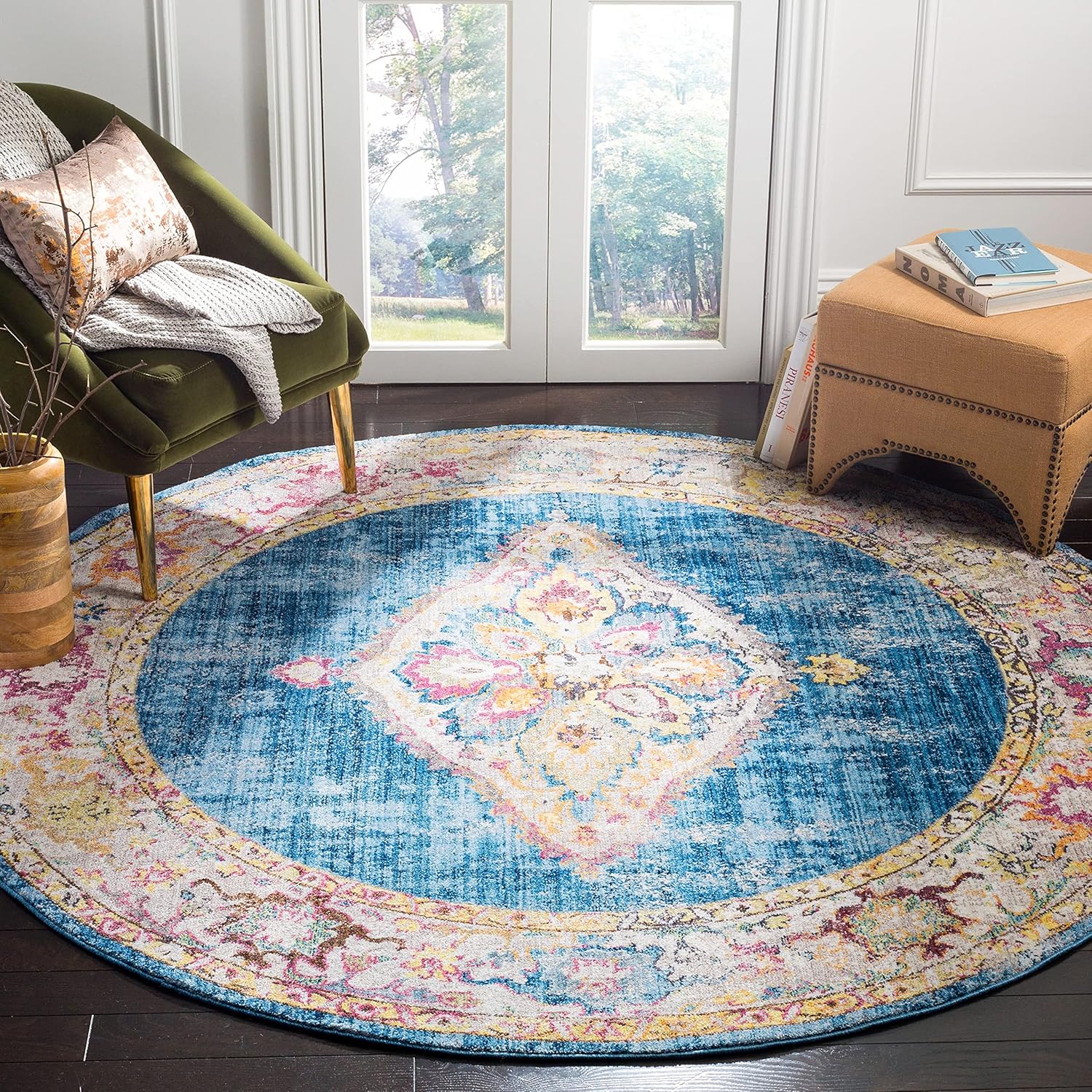 SAFAVIEH Bristol Collection 2'3" x 6' Blue/Ivory BTL348C Boho Chic Medallion Distressed Runner Rug
