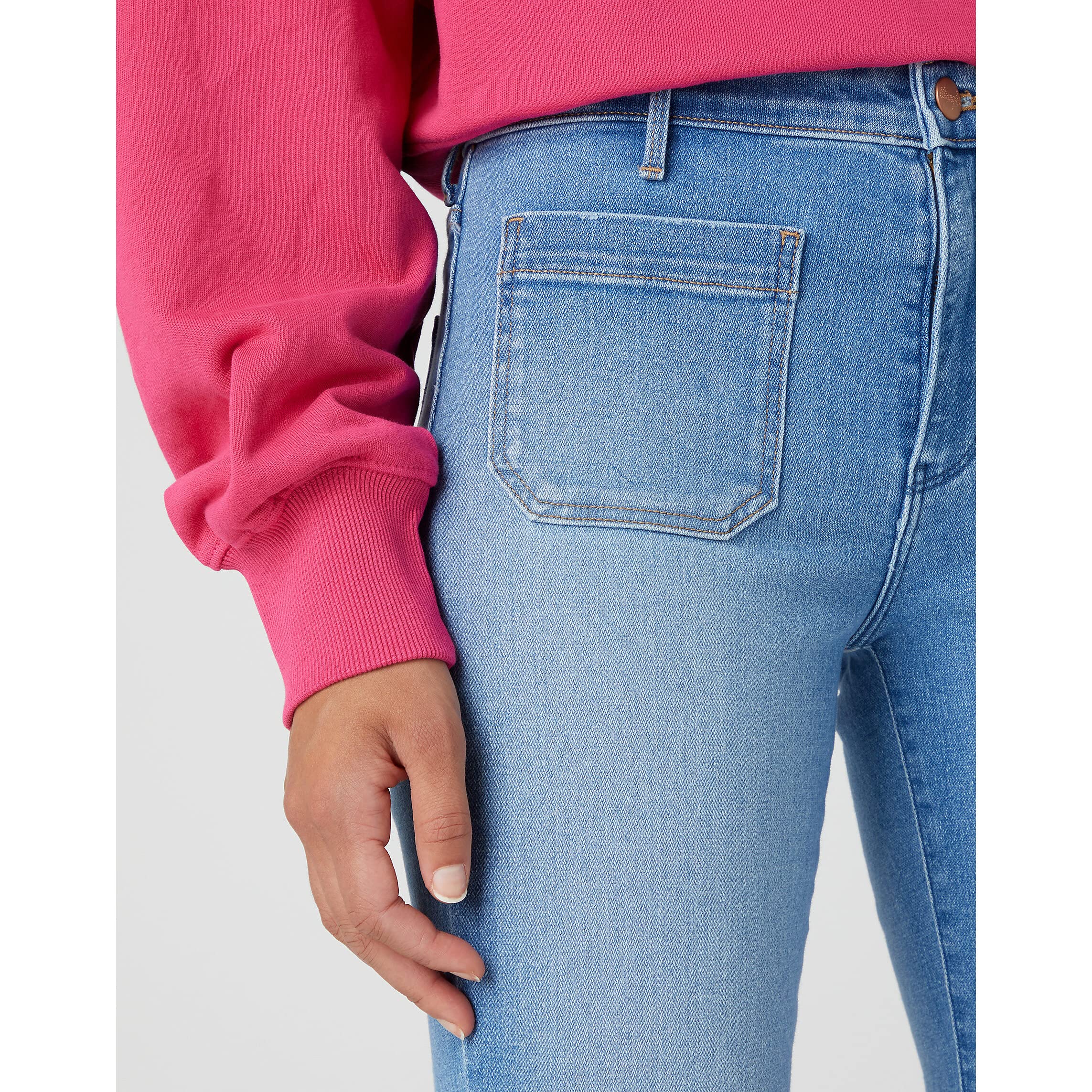 Wrangler - Jeans Mujer - Corte Acampanado - Raven