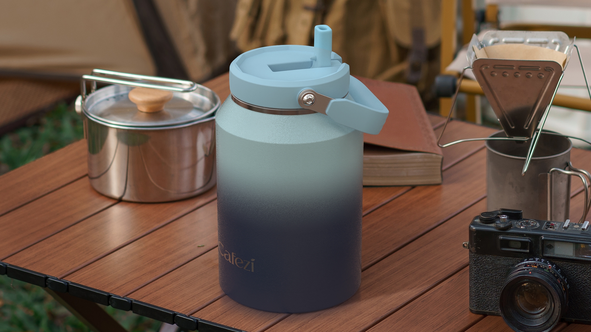 Amazon.com: Cafezi 64 oz Insulated Water Bottle with Flip Straw