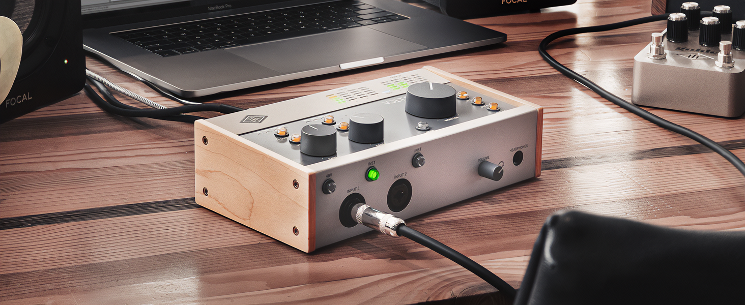 Amazon.com: Universal Audio Volt 476 USB Audio Interface | 4x4 USB