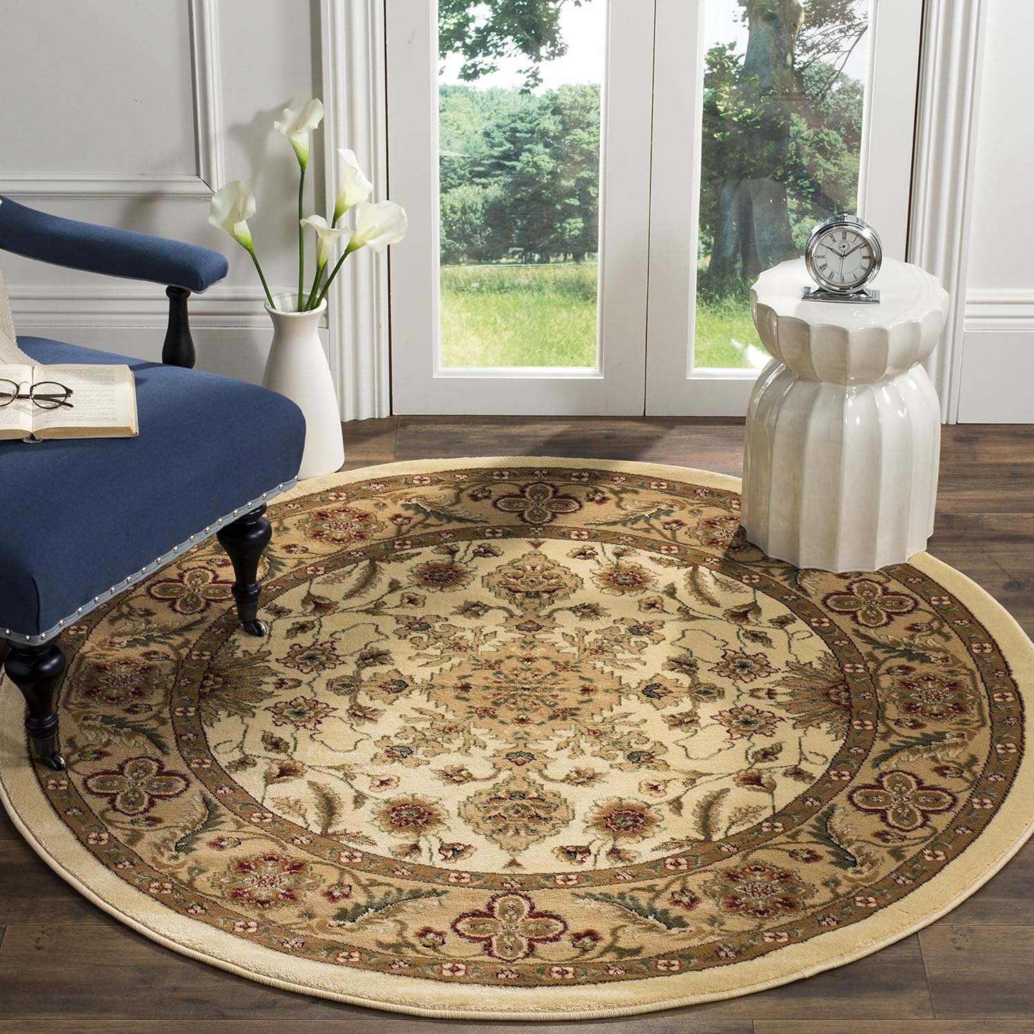 SAFAVIEH Lyndhurst Collection Area Rug - 8' x 11', Ivory & Tan, Traditional Oriental Design, Non-Shedding & Easy Care, Ideal for High Traffic Areas in Living Room, Bedroom (LNH211A)