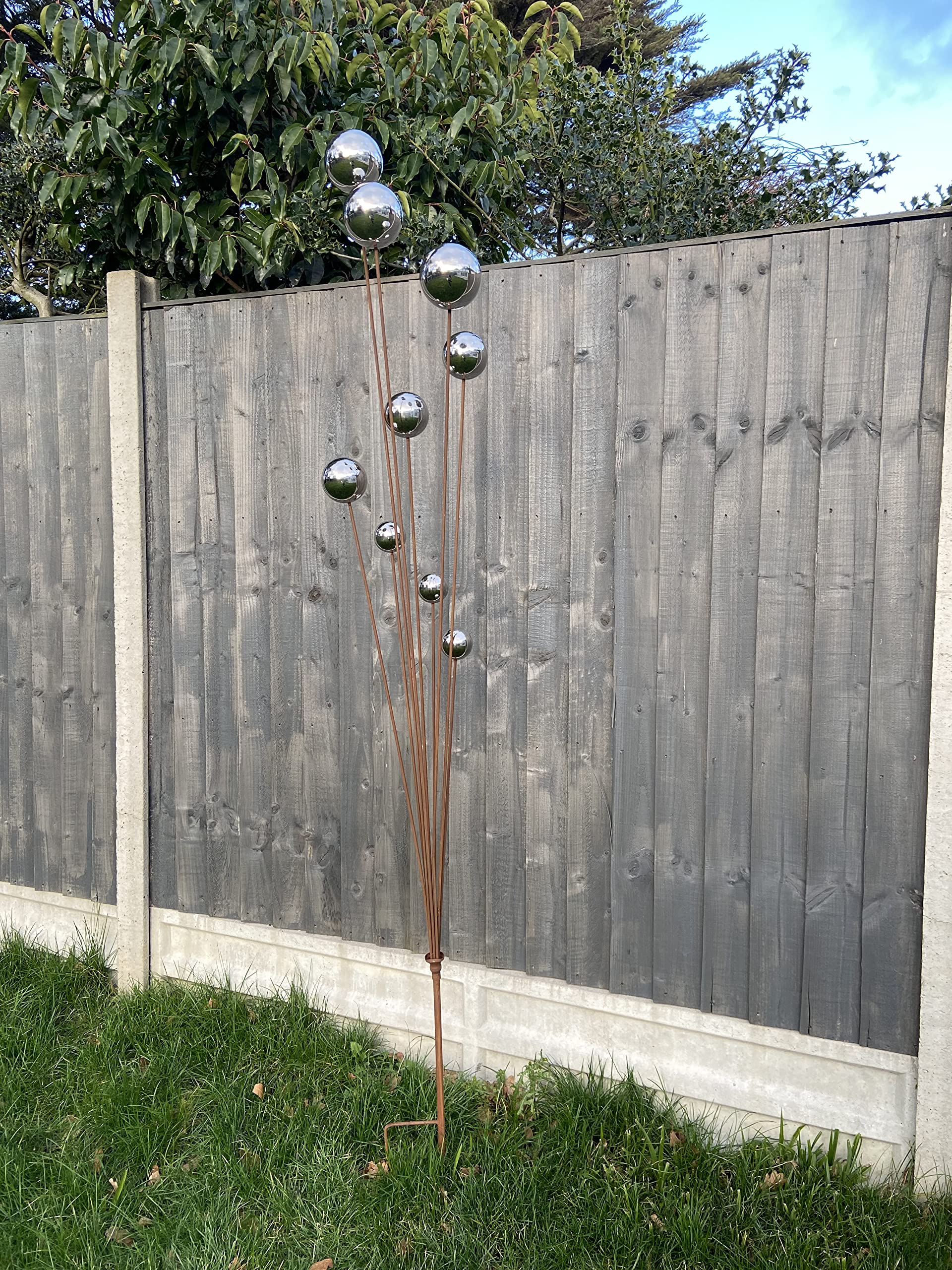 Garden stake, silver ball+rusty pole