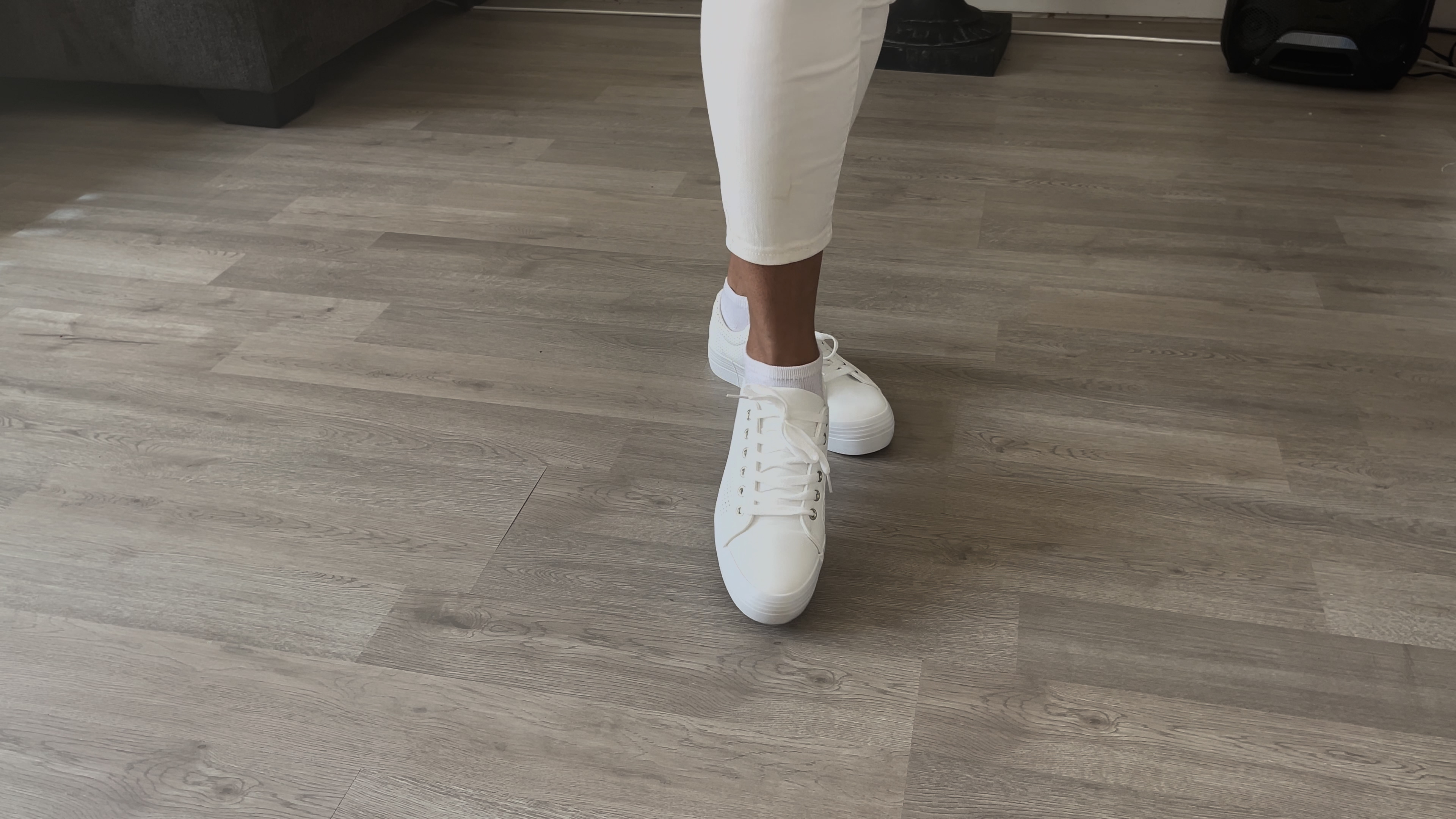 Women Platform Sneakers Breathable Casual Lace Up Fashion