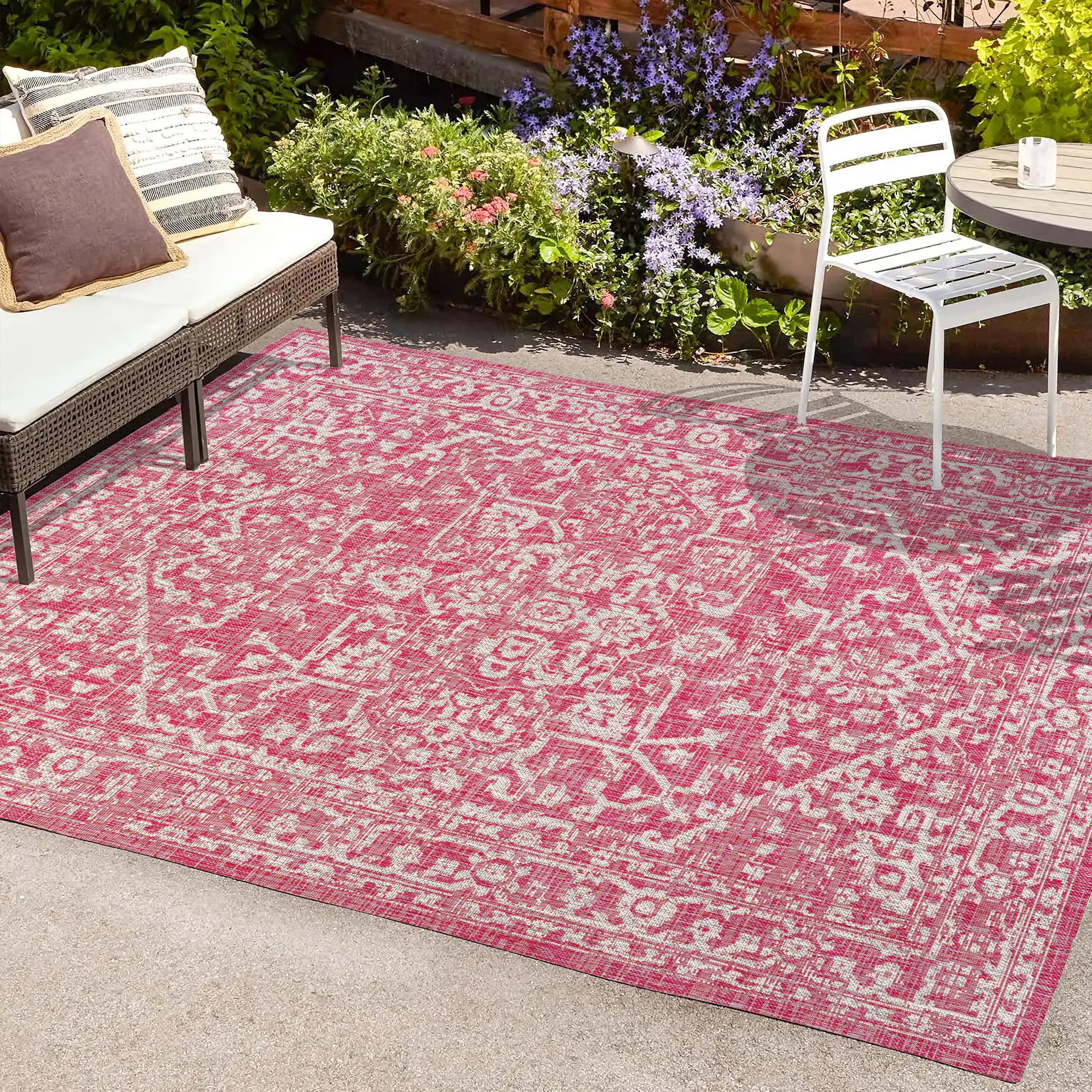jonathan y smb104e-4 malta bohemian medallion textured weave indoor outdoor area-rug, coastal traditional easy-cleaning,bedroom,kitchen,backyard,patio,non shedding, 4 x 6, fuchsia/light gray