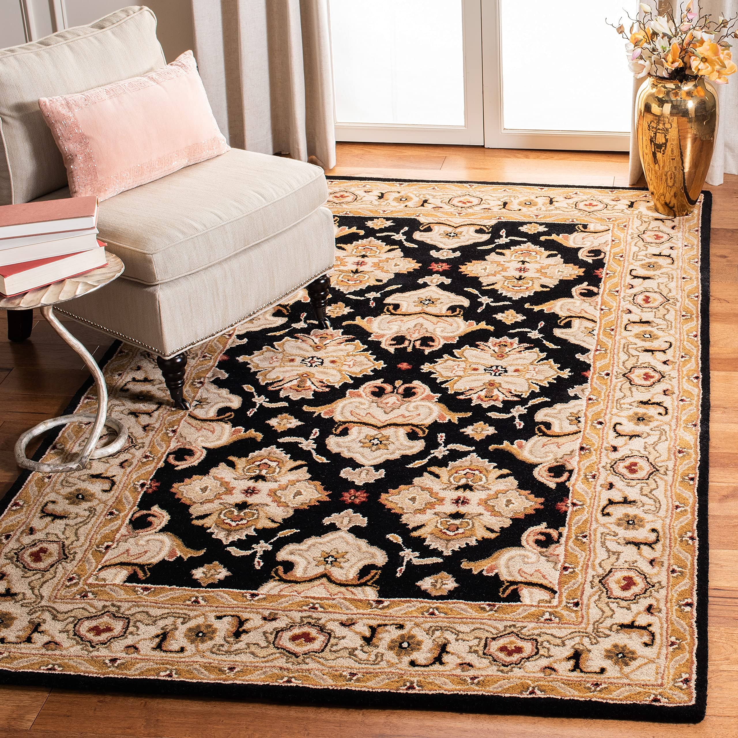 8x10', SAFAVIEH Heritage Collection Area Rug - Black & Ivory, Handmade Traditional Oriental Wool, Ideal for High Traffic Areas in Living Room, Bedroom (HG817A)