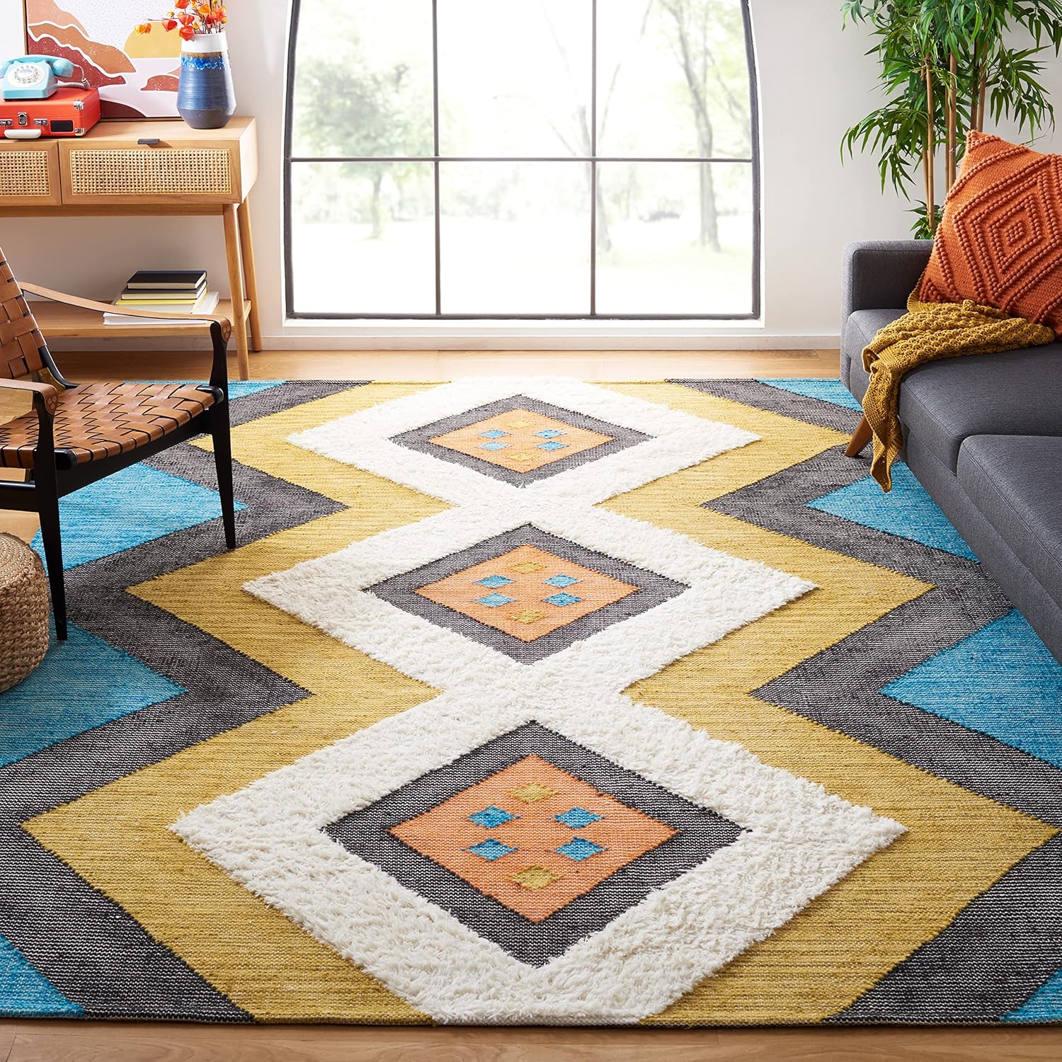 SAFAVIEH Area Rug 8x10 - Kenya Collection - Large - Black & Ivory, Handmade Wool, Southwestern Design, Ideal for Living Room, Bedroom, Dining Space (KNY277Z)
