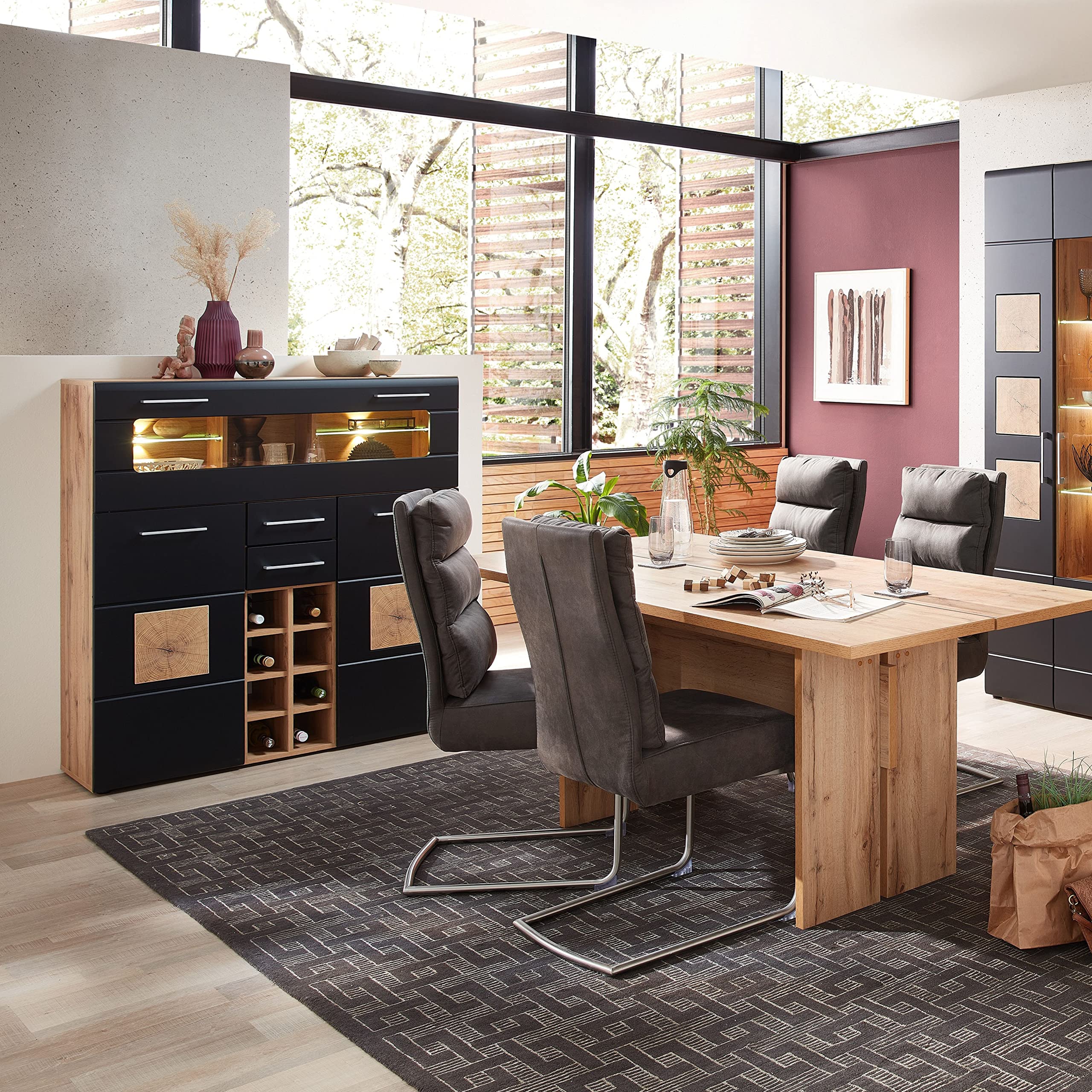 Stella Trading SONATE Armoire de Bar en chêne Vieilli - Noir - Meuble Haut Moderne avec étagère à Bouteilles et éclairage LED - 120 x 128 x 37 cm (l x H x P)