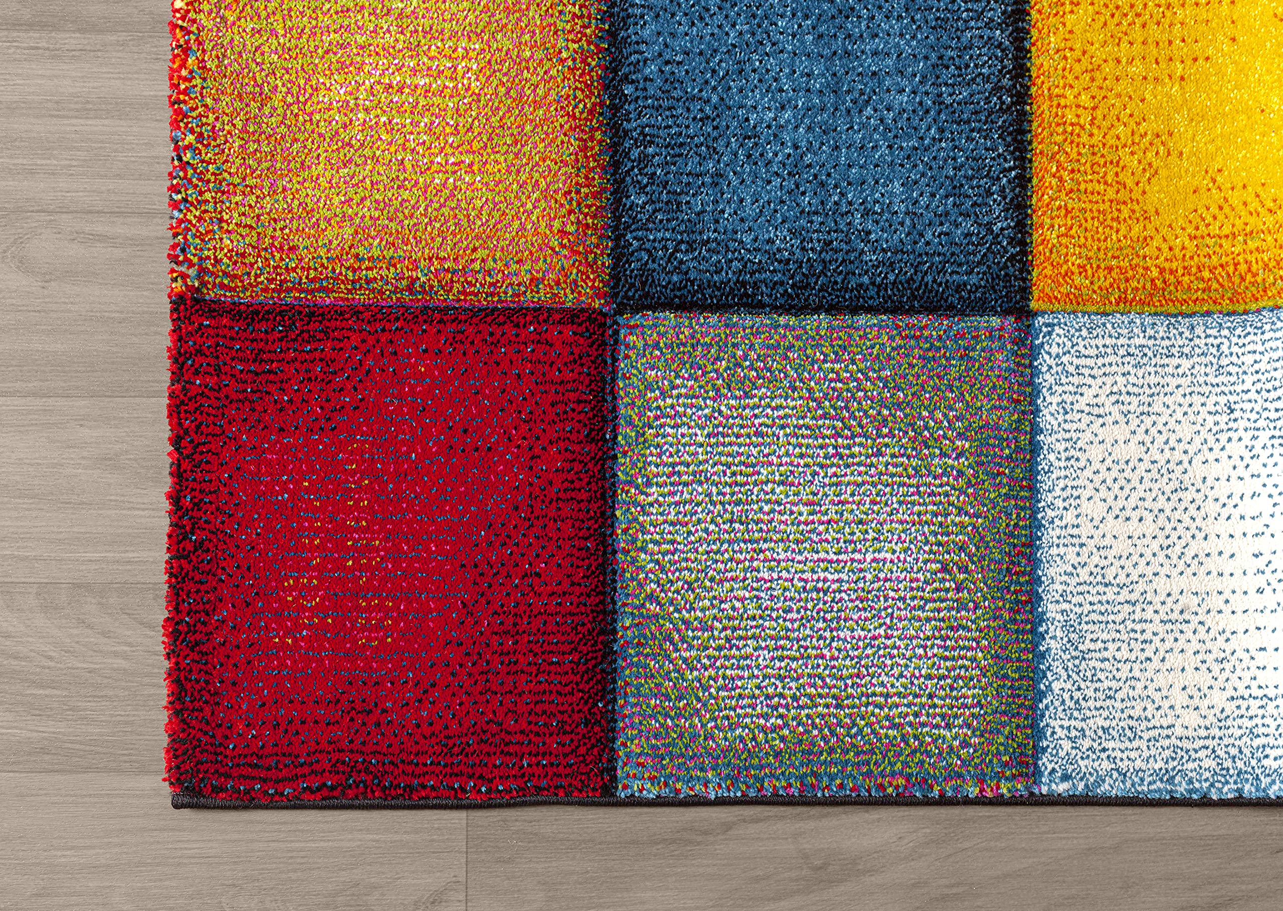 the carpet Monde Deluxe Tapis de Salon à Poils Courts, coloré, Bleu, Rouge, Marron, Vert, Gris, Motif carré 120 x 170 cm