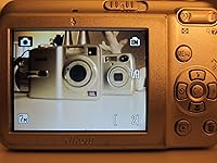 Vista 6 de Nikon Coolpix L5 7.2MP Digital Camera with 5x Optical Vibration Reduction Zoom