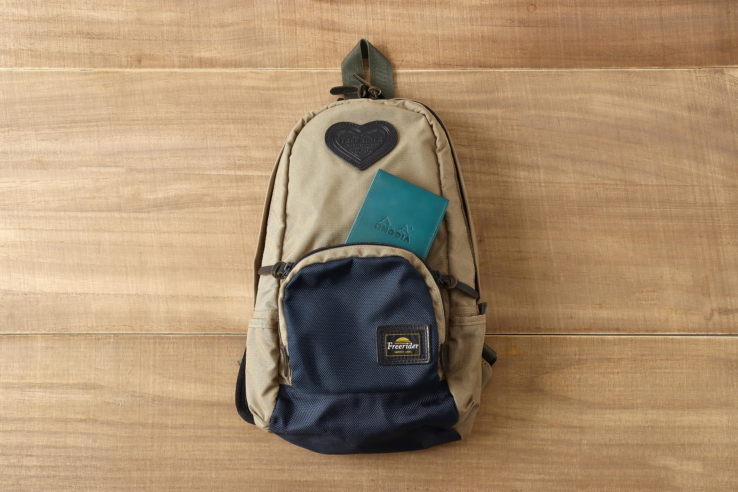 ガウディ　3個セット 公式アウトレット】JET SET ITEM レザー ポケット クロスボディ ウィズ