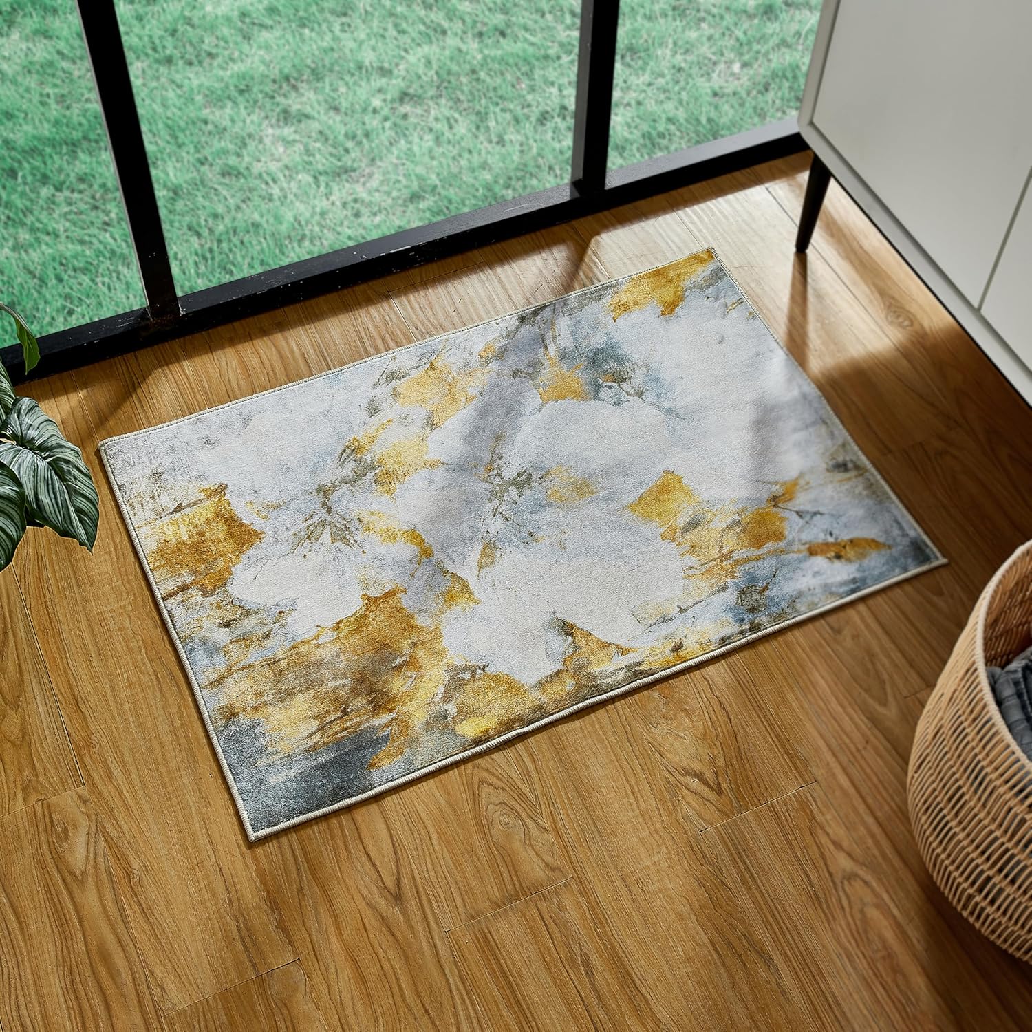 Flower Area Rug 2x3 Washable Rugs, Low Pile Entryway Carpet Oil Painting No Slip No Shedding Rugs for Kids Room, Bedside, Playroom, Room Decor, Yellow