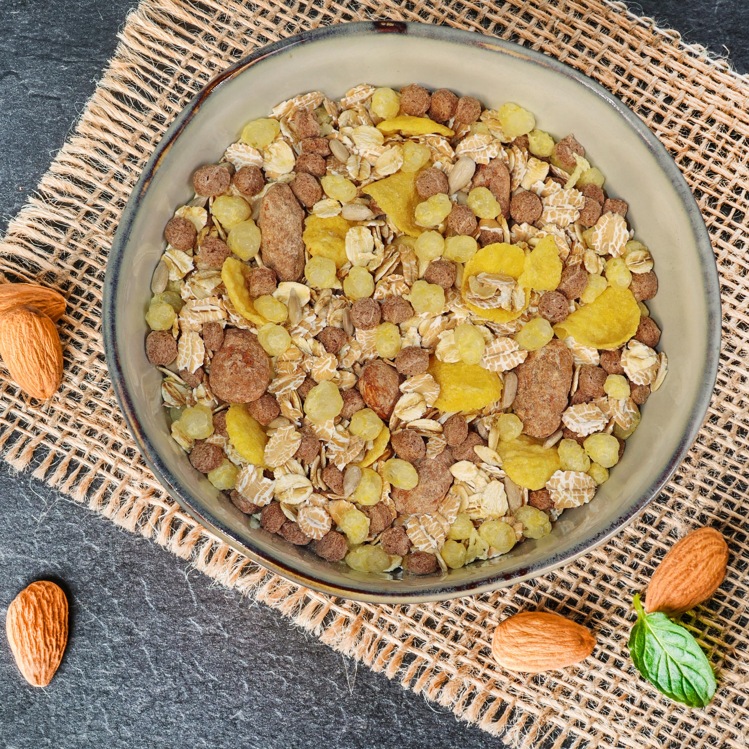 Seitenbacher Jogging Müsli I Dinkel gebrannte Mandel I Gourmet I Vollkorngetreide I weizenfrei I 9er Pack (9 x 600g)
