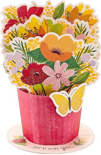 Miniatura 3 de Hallmark Tarjeta desplegable para el día de la madre o tarjeta de cumpleaños para mujeres, ella, abuela, hermana, hija, amiga (ramo de flores)