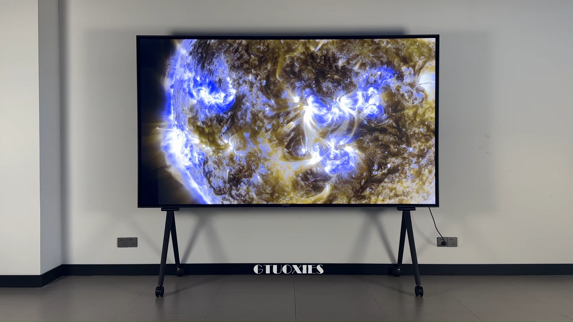 Amazon.com: GTUOXIES 110 Inch UHD 4K Smart TV, 3840p Super Screen