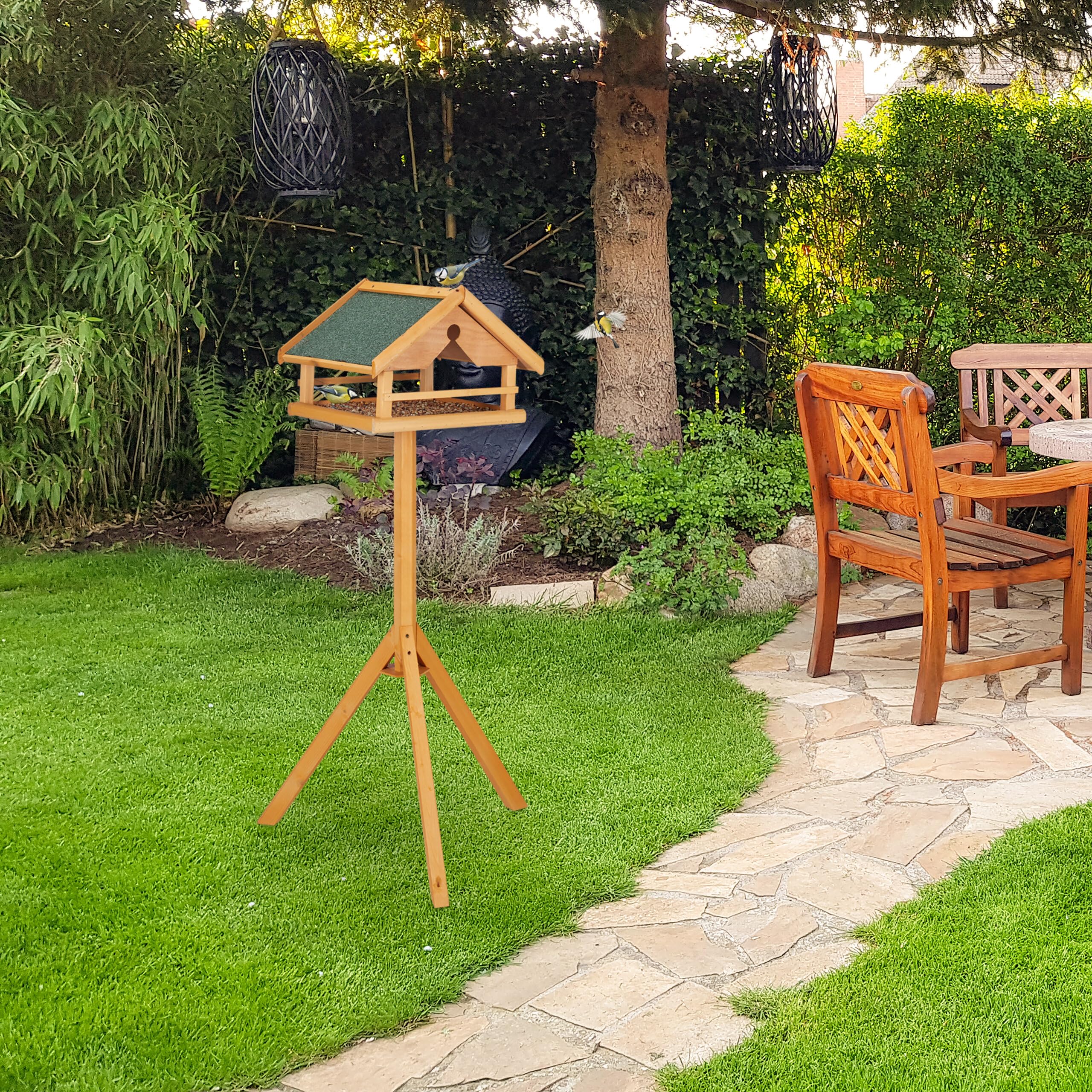 Relaxdays Casetta per Uccelli con Supporto, Tetto in Asfalto Resistente, Giardino, mangiatoia, Legno di Abete, Arancione
