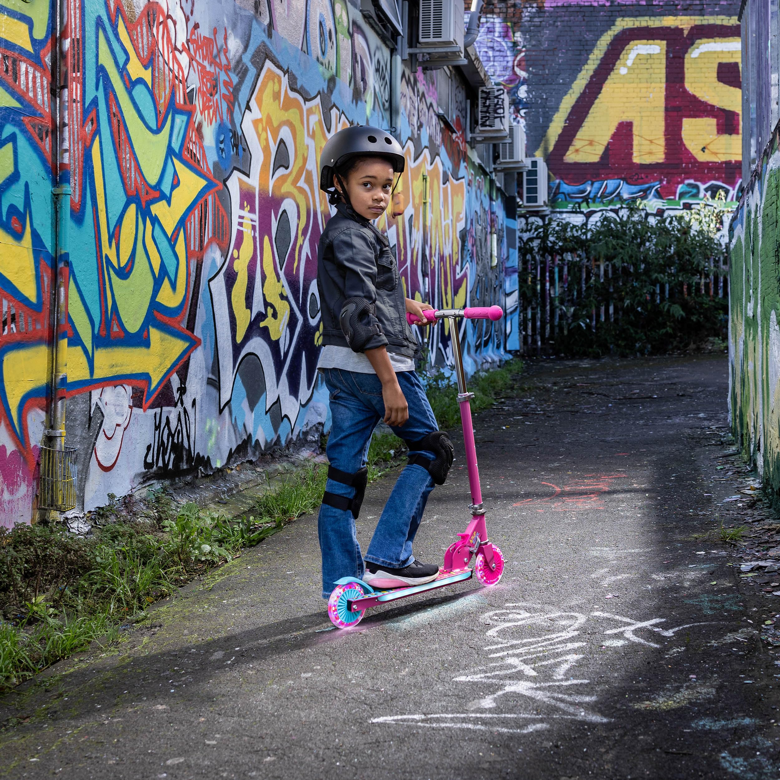 Xootz Wild Rider Trottinette à LED Pliable avec Plateau LED pour Enfants à partir de 5 Ans
