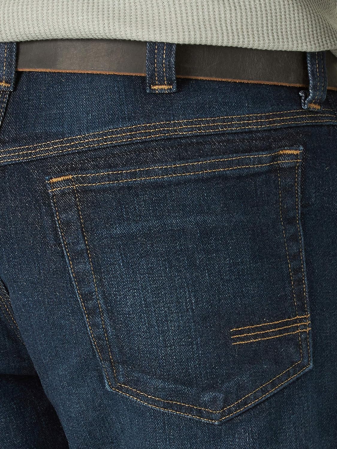 Wrangler Men's Slim Fit Five Pocket Jean - Image 5