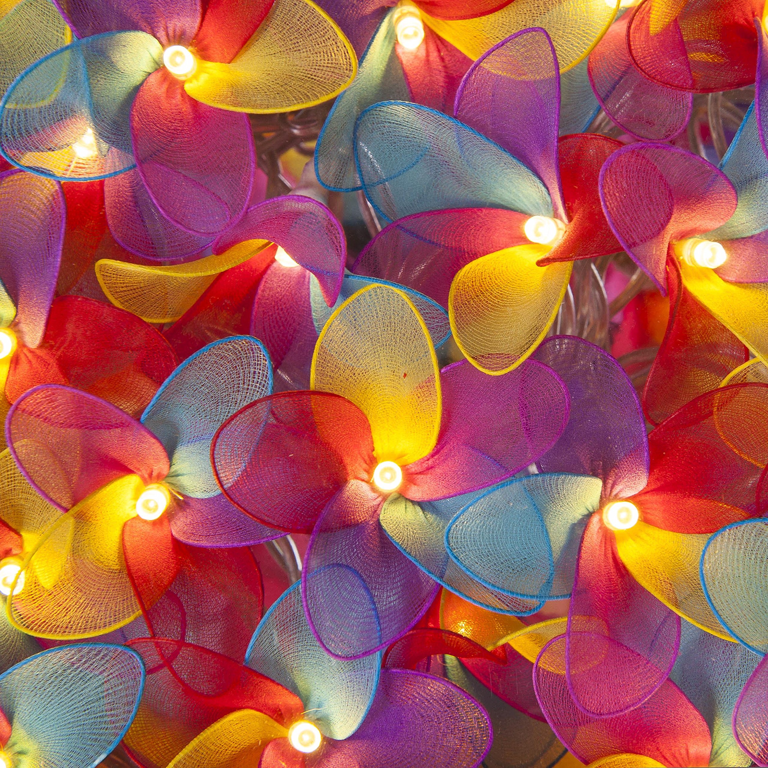 Blaze On Daisy Flower Fairy Lights (Kaleidoscope) – 20 Warm White LED Lights – Handcrafted Sheer Fabric Daisies – USB Powered with UK 3-Pin Adapter – Indoor Decorative String Lights — image 1