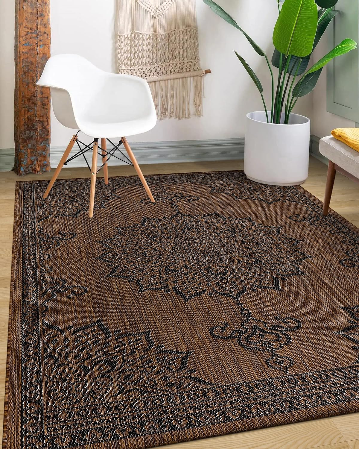 CAMILSON Indoor Outdoor Rug, 5x7 Medallion Nut Brown Black