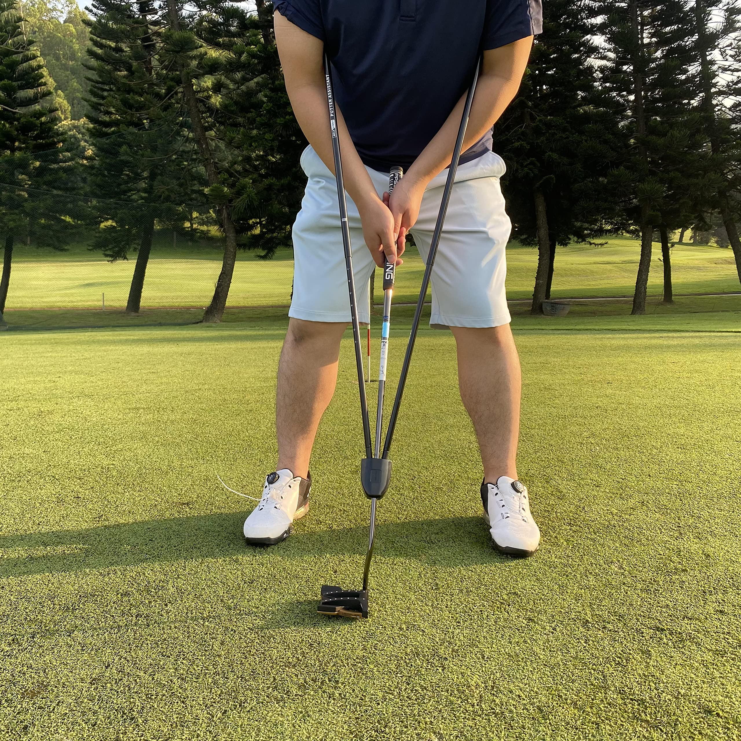 Golf Putting Training Aid, Putting Alignment Trainer with 2 Steel Rods, Attaches to Any Putter, Portable Practice Tool for Indoor Outdoor Use, for Golfers All Levels