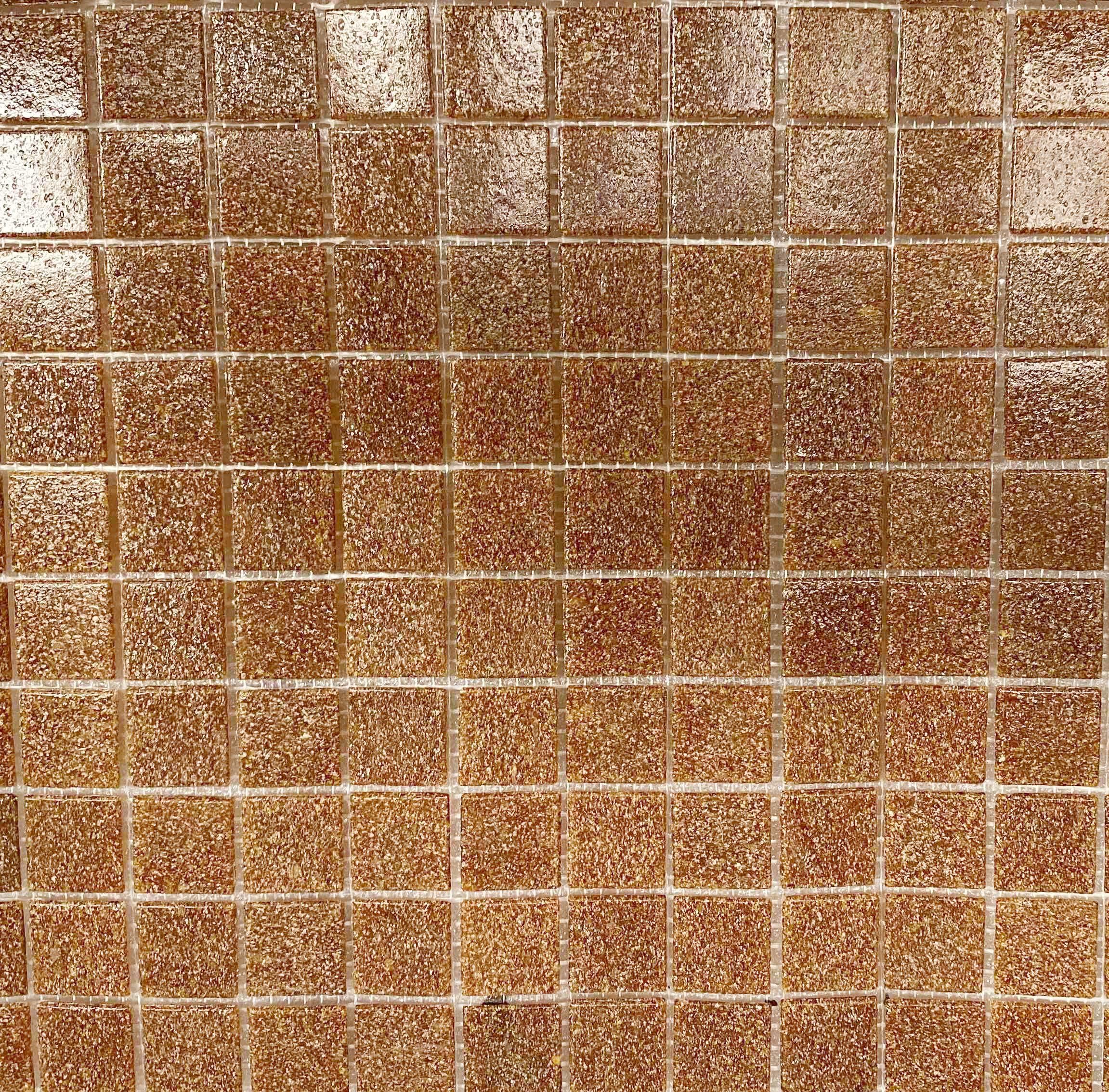 Mosaico de Sílice Coloreado de 2,5x2,5cm, Color Miel Oscura, Mod. B51, Pegado en Mallas de 30x30cm, Brillante, para Piscinas, Baños y Cocinas