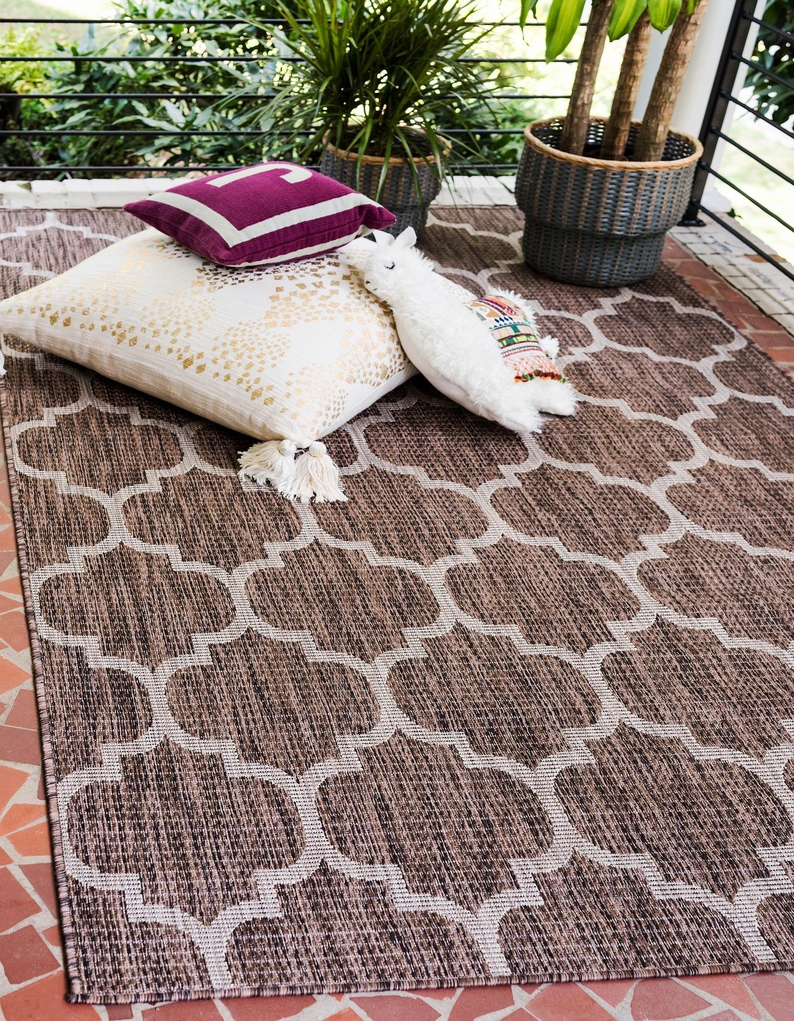 Unique Loom Outdoor Trellis Collection Area Rug (6' 1" x 9' Rectangle, Brown/ Ivory)