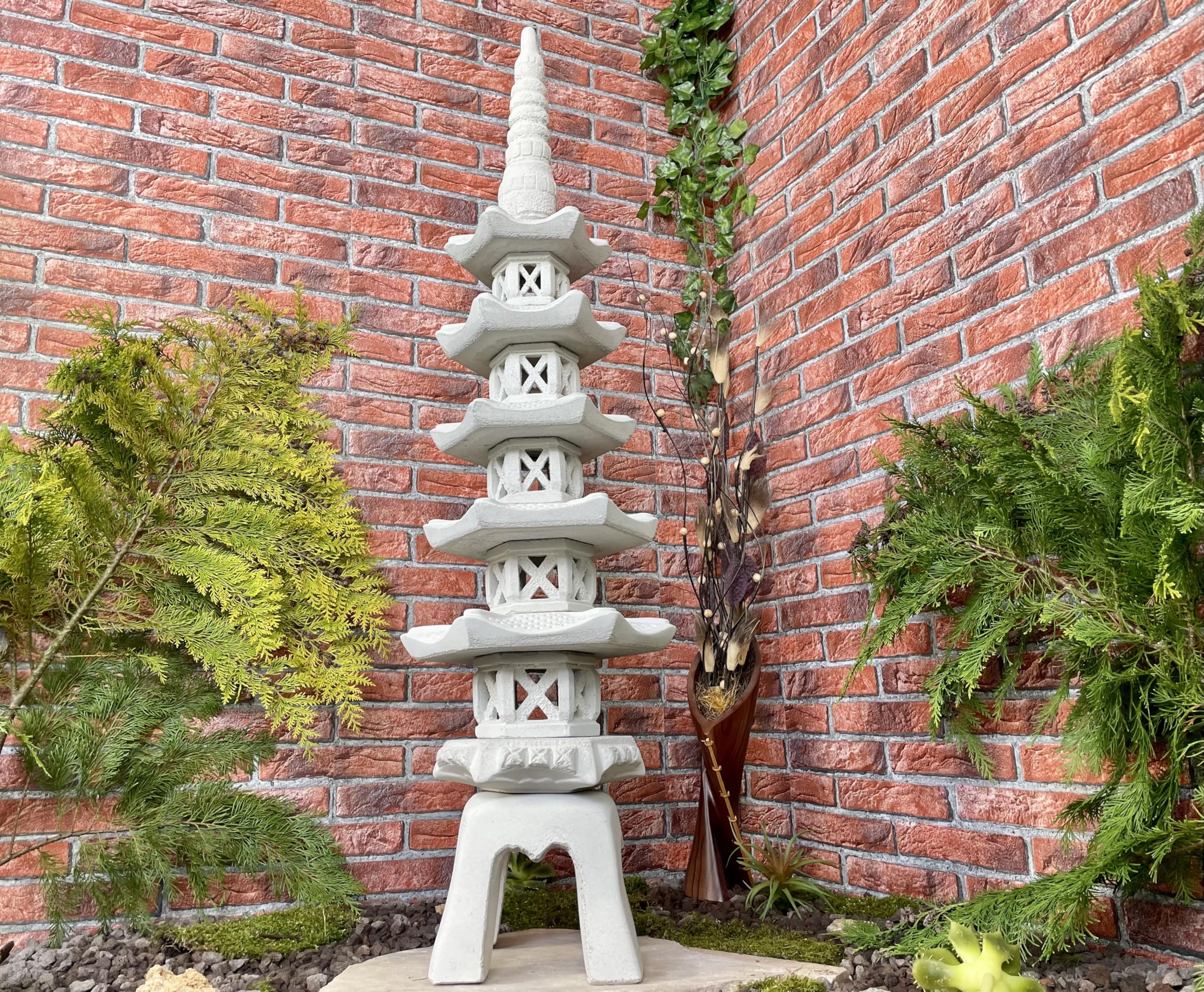 Steintempel im japanischen Stil Pagode 5 stöckig - Handgefertigte Gartenfigur aus regionalem Steinguss - Zen - Dekoration für Garten & Terasse - wetterfest & langlebig